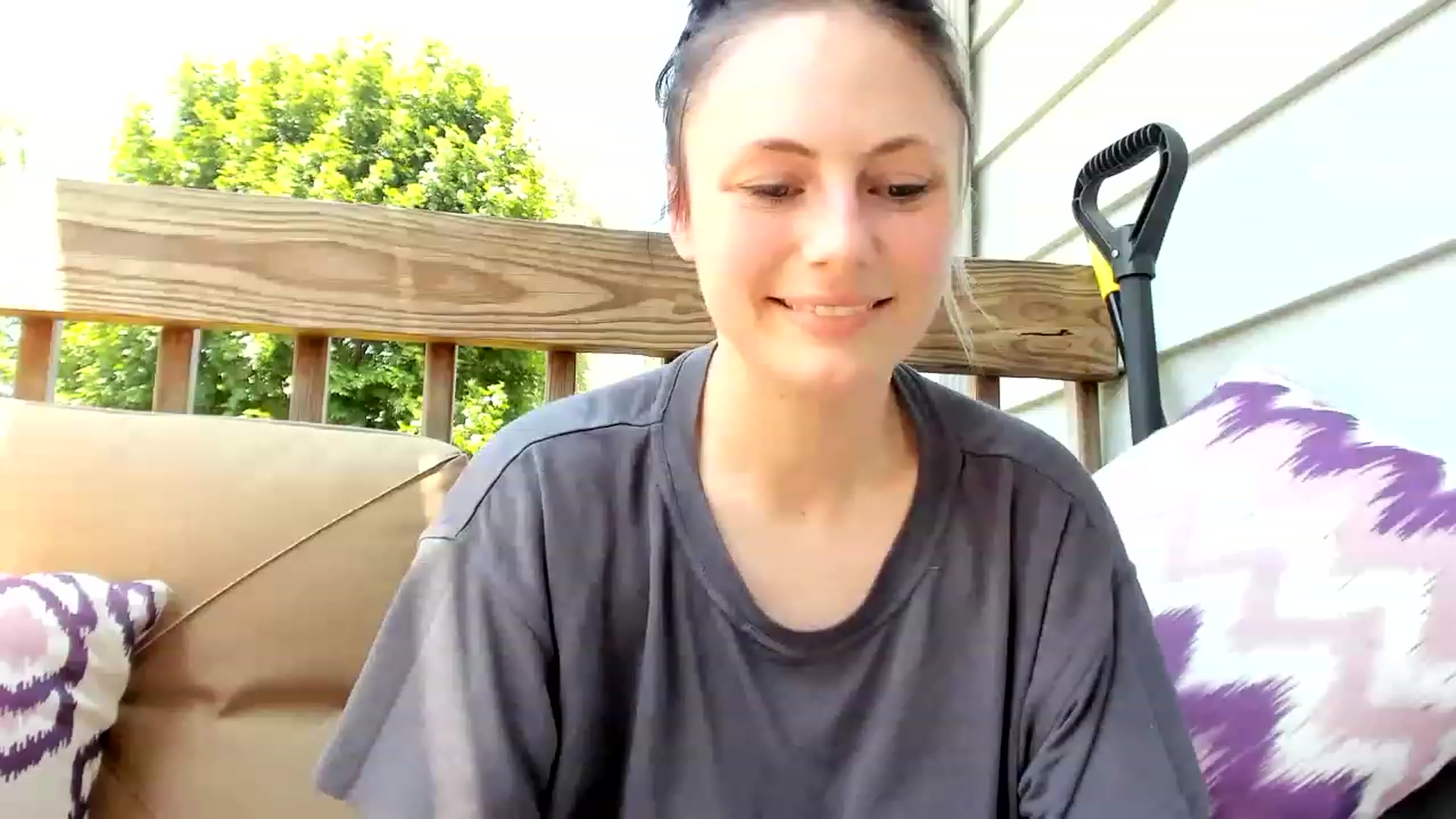 Gallery image thumbnail from JustMeKC's myfreecams stream on, 06/25/2023, 17:09 image 18 of 20