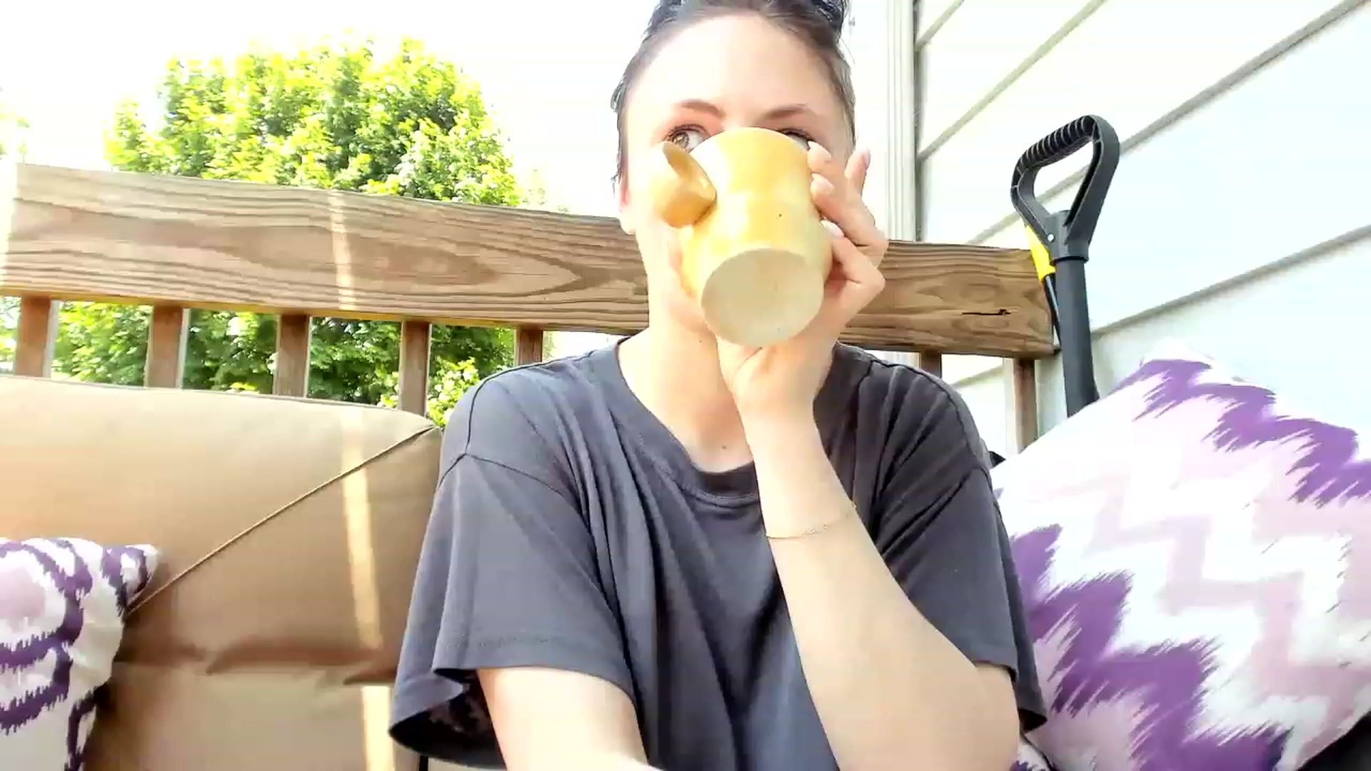Gallery image thumbnail from JustMeKC's myfreecams stream on, 06/25/2023, 17:09 image 4 of 20