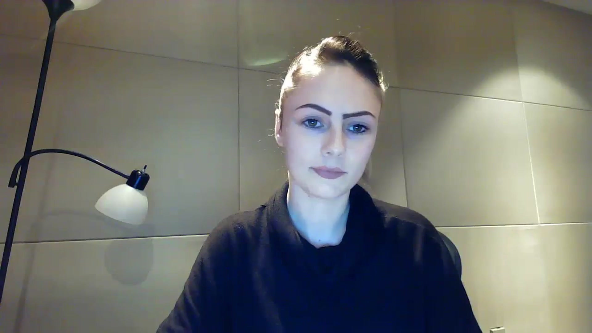Gallery image thumbnail from JustMeKC's myfreecams stream on, 08/16/2023, 19:26 image 15 of 20