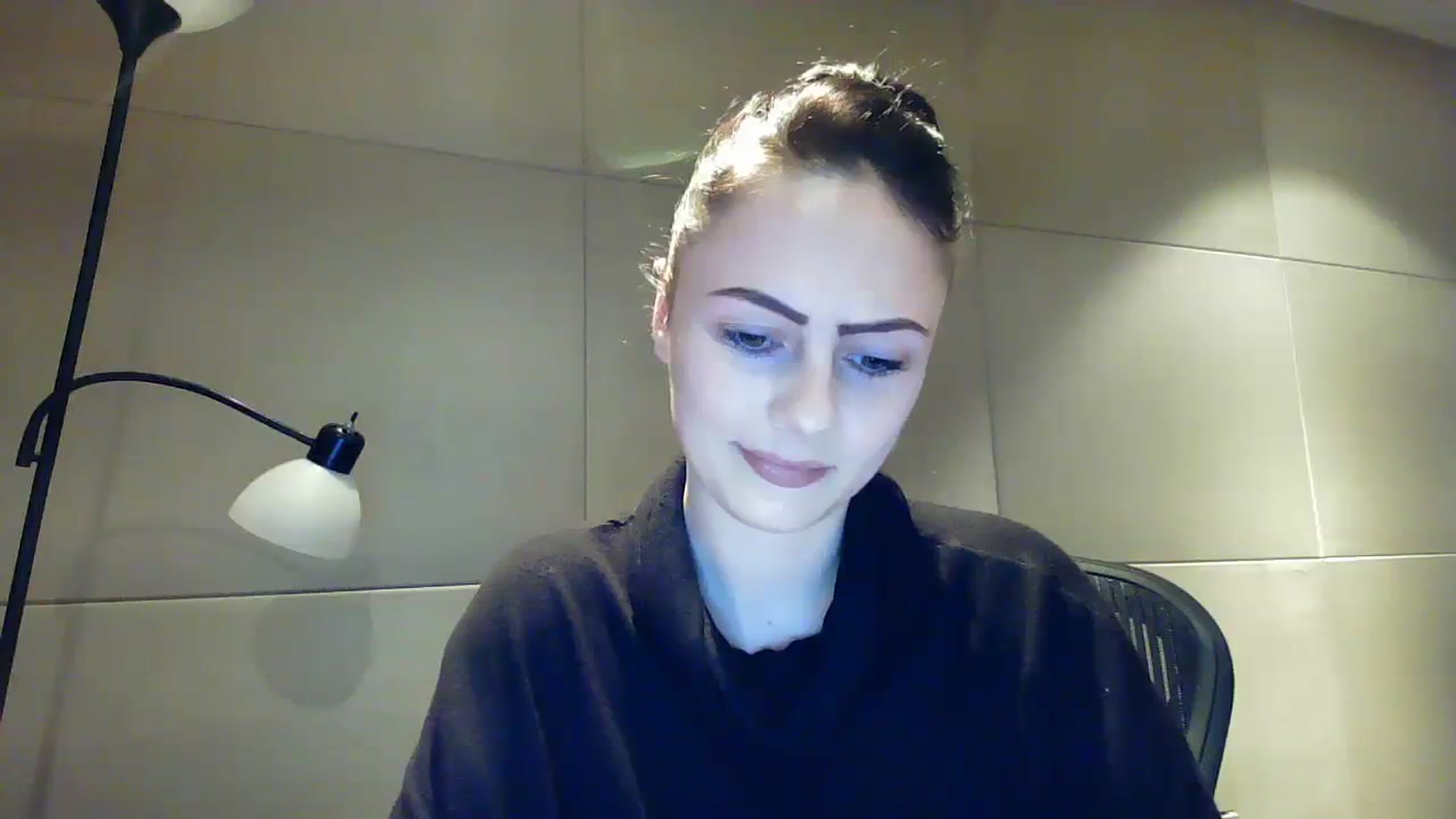 Gallery image thumbnail from JustMeKC's myfreecams stream on, 08/16/2023, 19:59 image 8 of 20