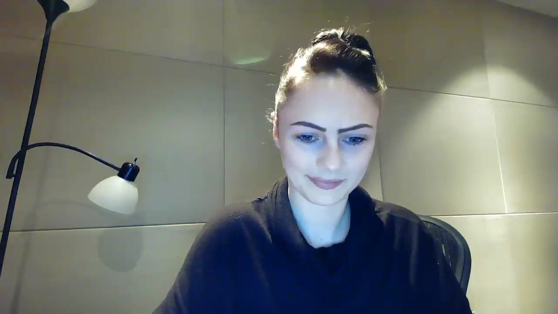Gallery image thumbnail from JustMeKC's myfreecams stream on, 08/16/2023, 19:59 image 14 of 20