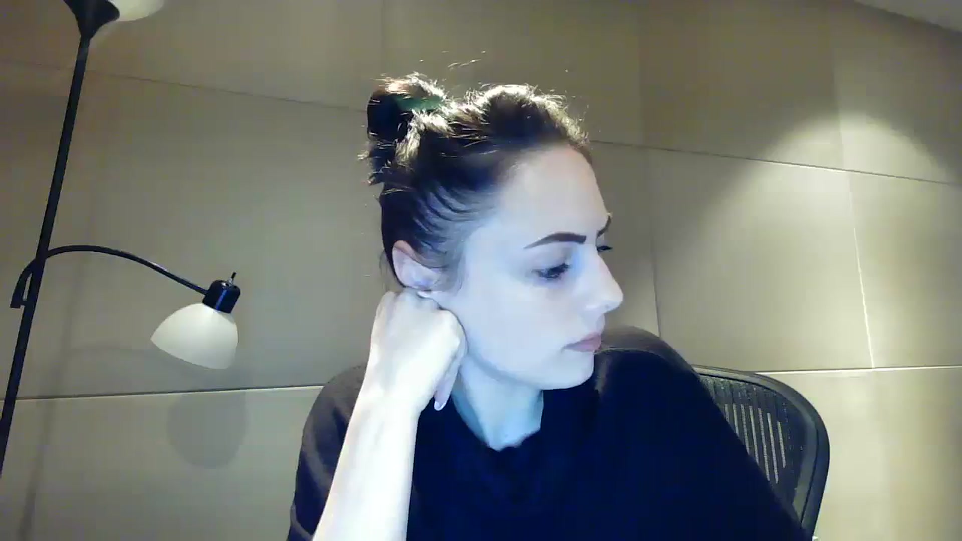 Gallery image thumbnail from JustMeKC's myfreecams stream on, 08/16/2023, 19:59 image 20 of 20