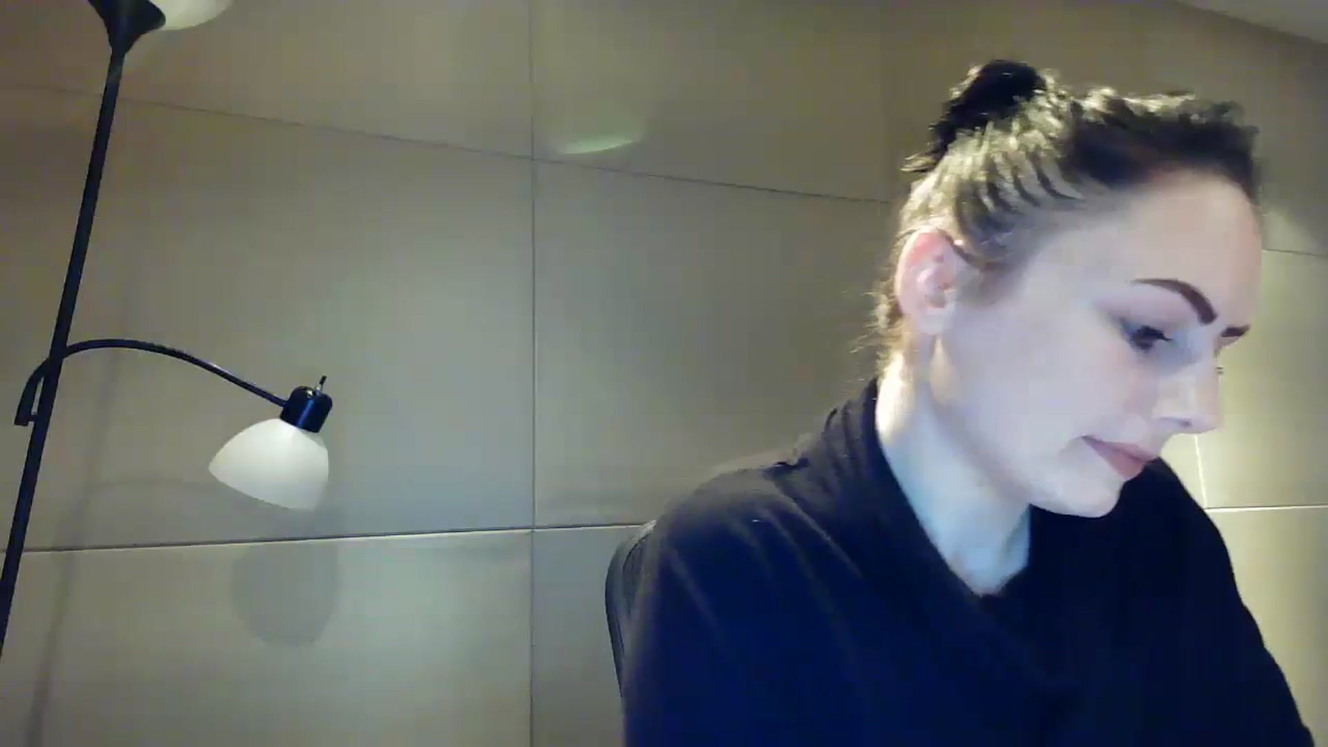 Gallery image thumbnail from JustMeKC's myfreecams stream on, 08/16/2023, 19:59 image 10 of 20