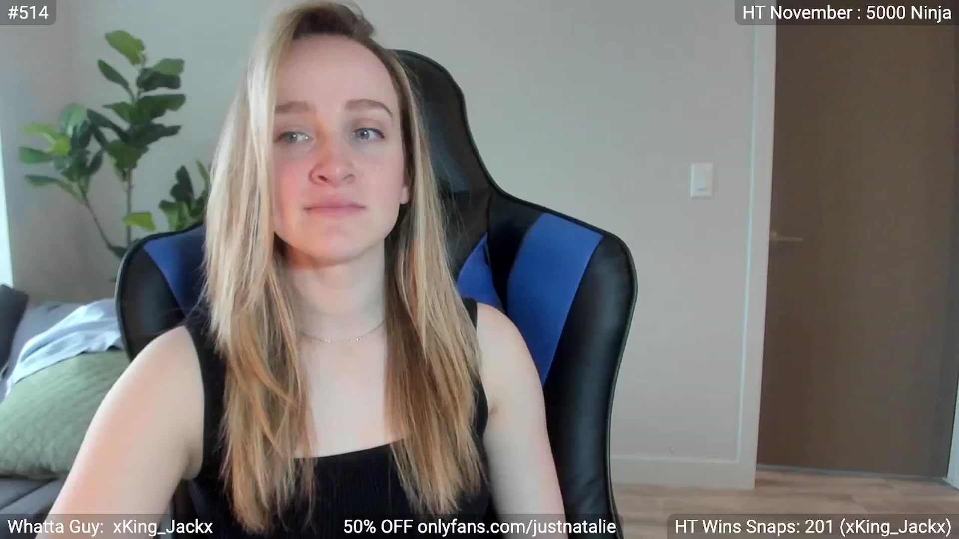 Gallery image thumbnail from JustNatalie's myfreecams stream on, 11/16/2022, 19:11 image 12 of 20