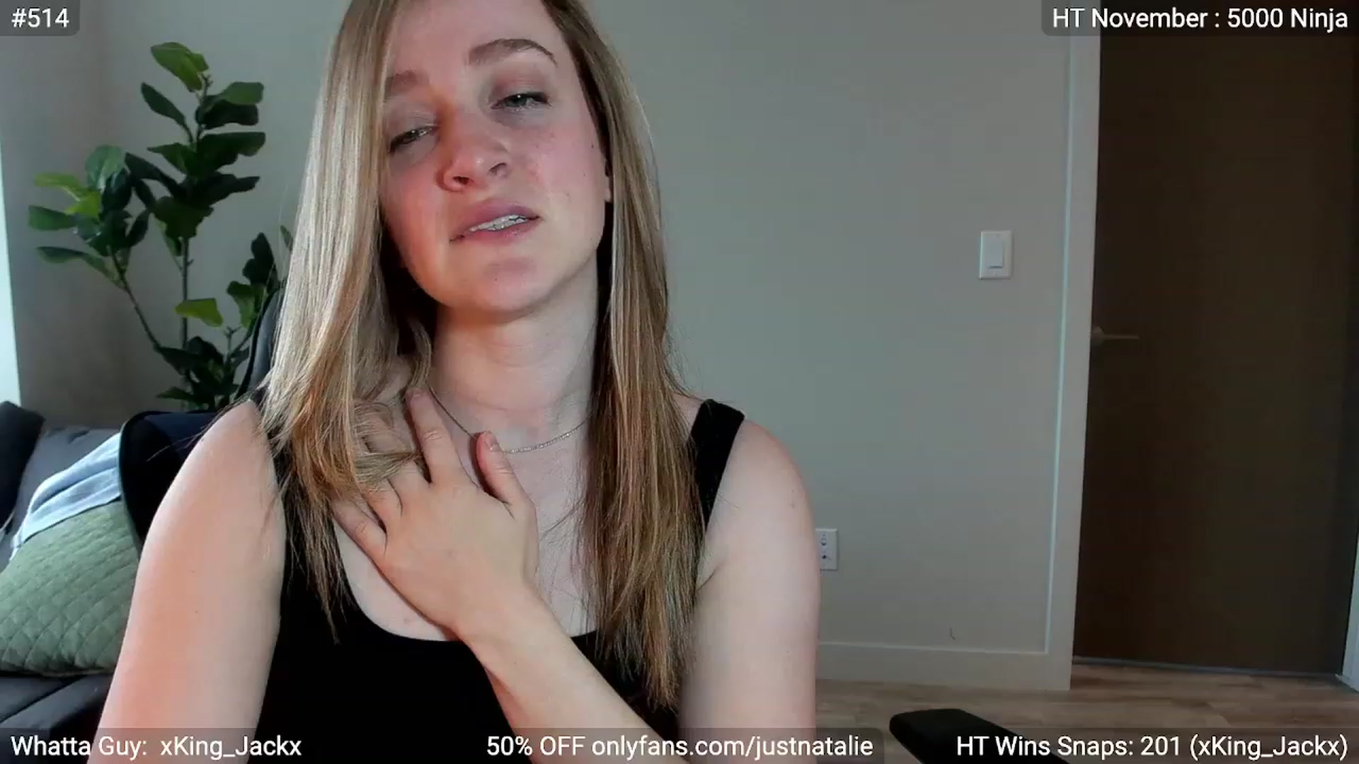 Gallery image thumbnail from JustNatalie's myfreecams stream on, 11/16/2022, 19:11 image 9 of 20