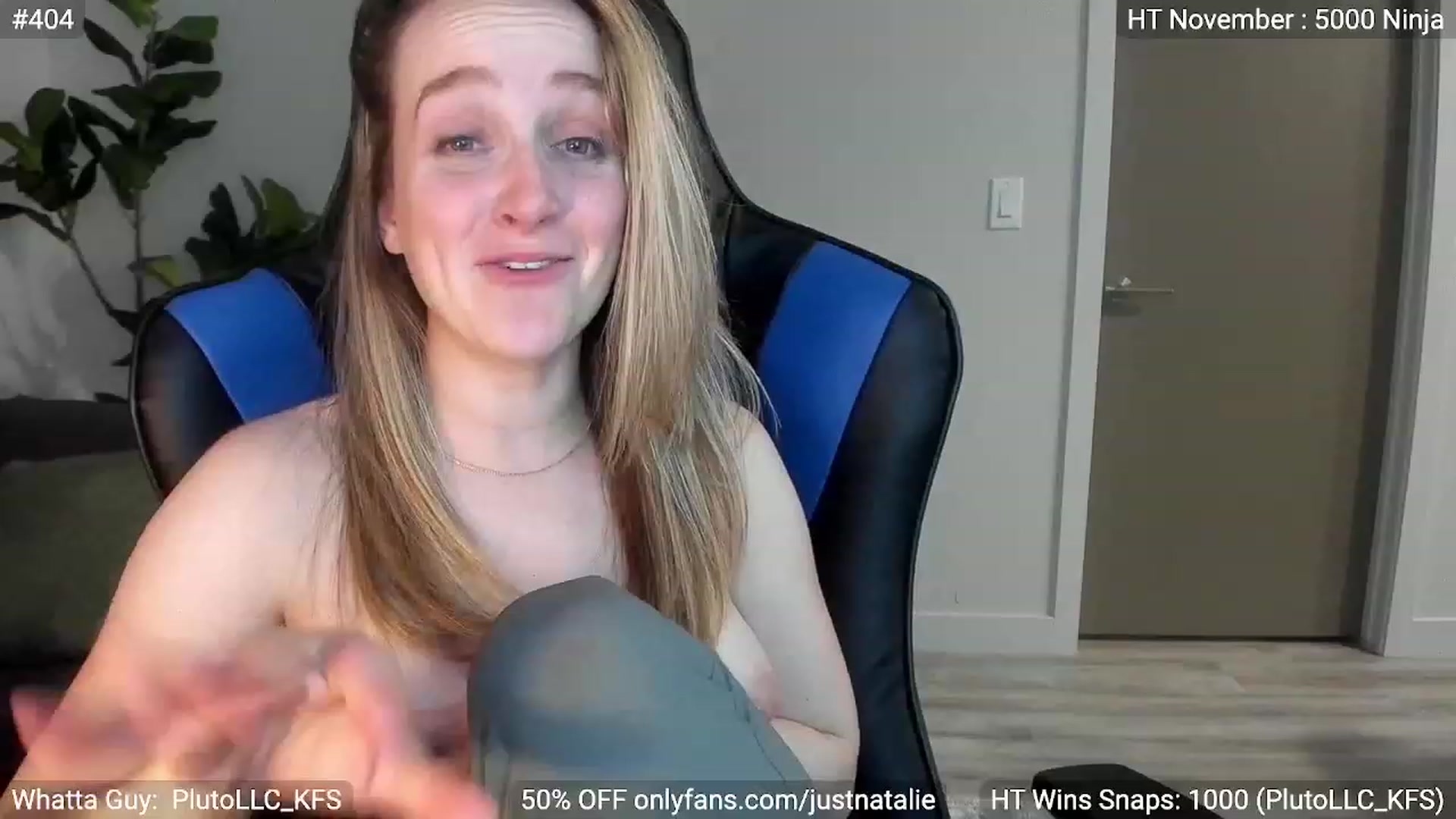 Gallery image thumbnail from JustNatalie's myfreecams stream on, 11/17/2022, 02:46 image 17 of 20