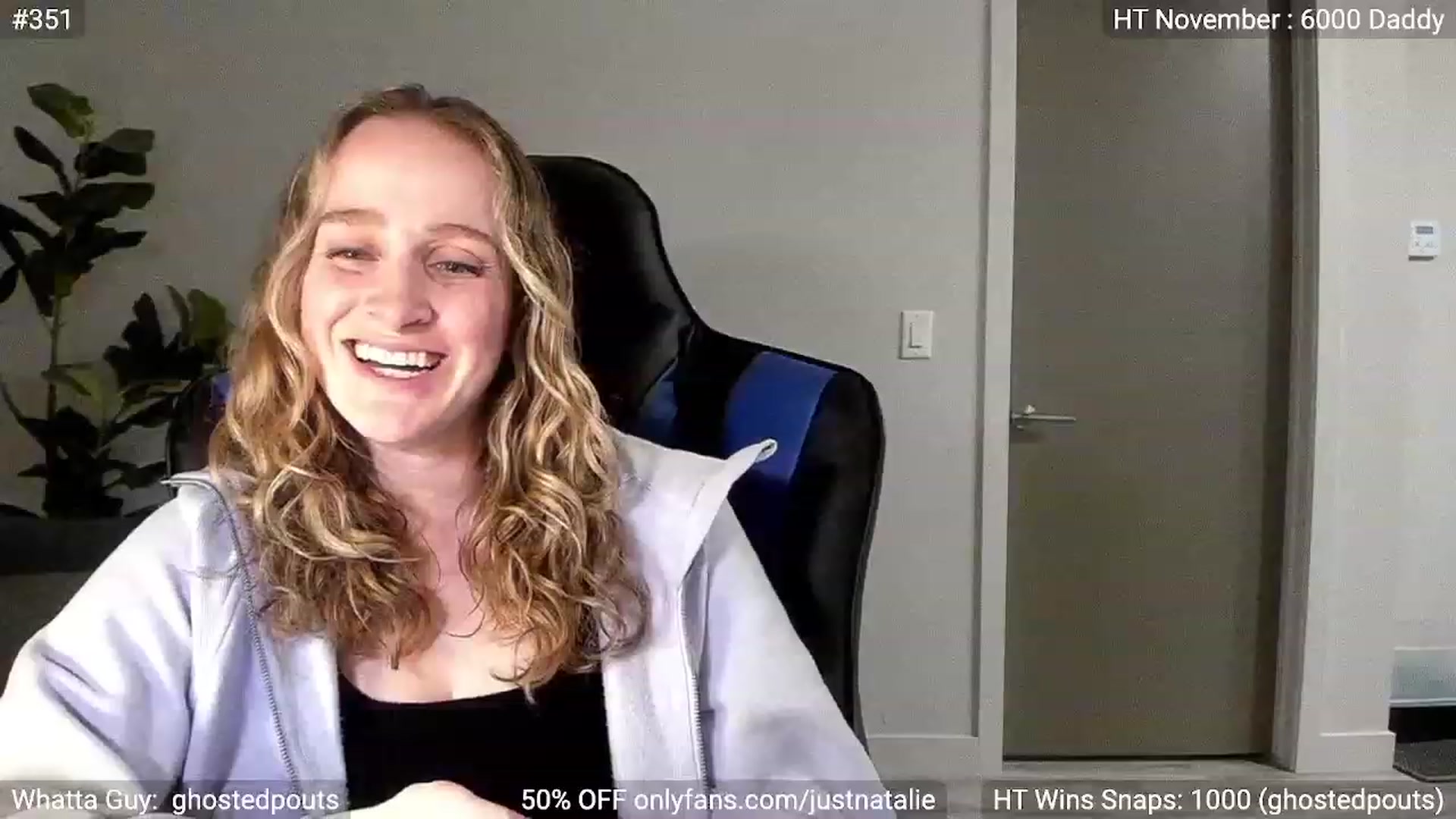Gallery image thumbnail from JustNatalie's myfreecams stream on, 11/20/2022, 01:00 image 2 of 20
