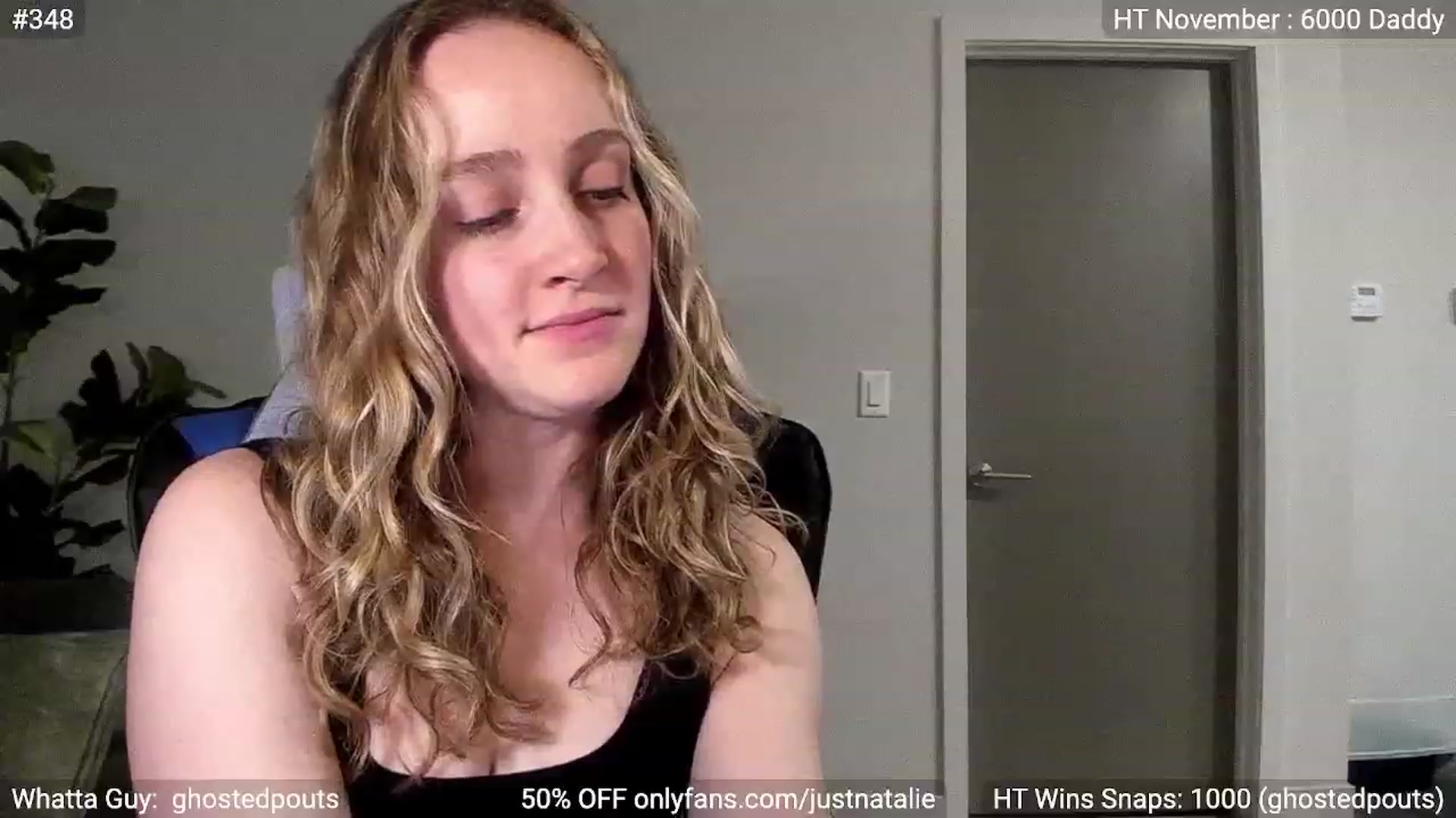 Gallery image thumbnail from JustNatalie's myfreecams stream on, 11/20/2022, 01:00 image 9 of 20