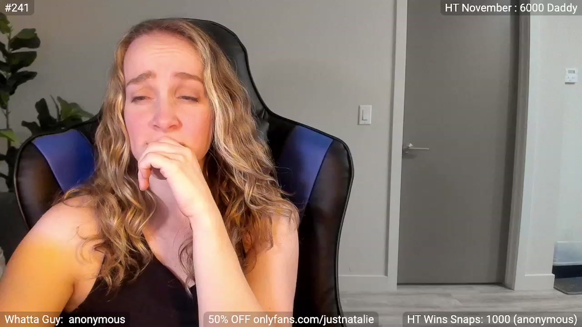 Gallery image thumbnail from JustNatalie's myfreecams stream on, 11/23/2022, 01:36 image 9 of 20