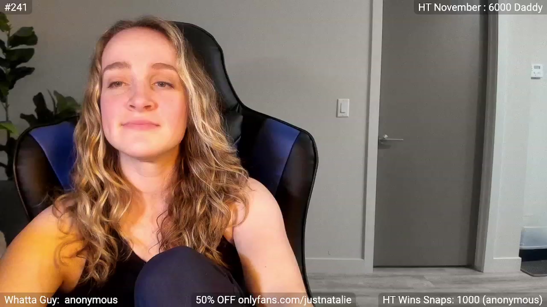 Gallery image thumbnail from JustNatalie's myfreecams stream on, 11/23/2022, 01:36 image 6 of 20