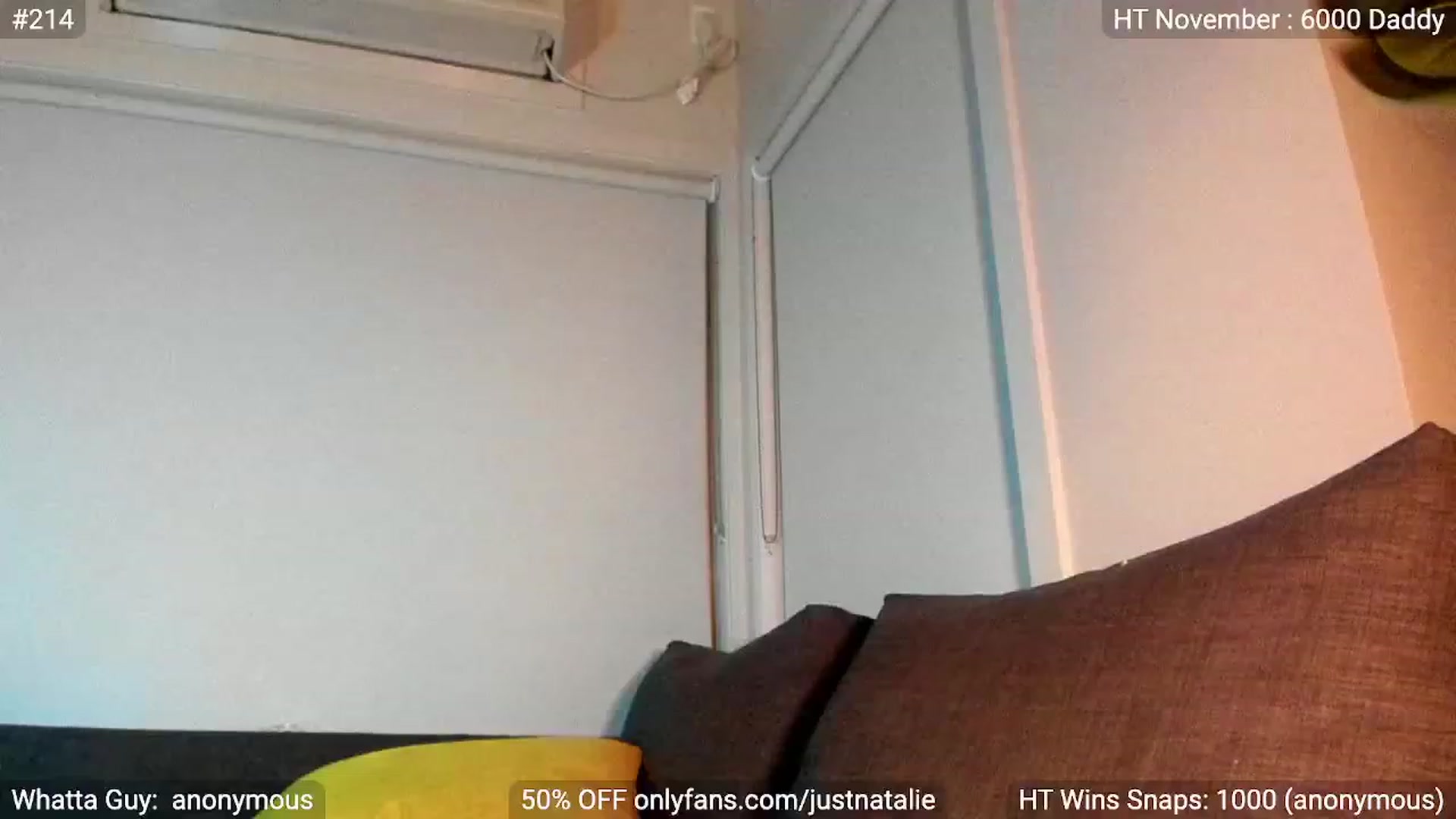 Gallery image thumbnail from JustNatalie's myfreecams stream on, 11/23/2022, 03:05 image 10 of 20