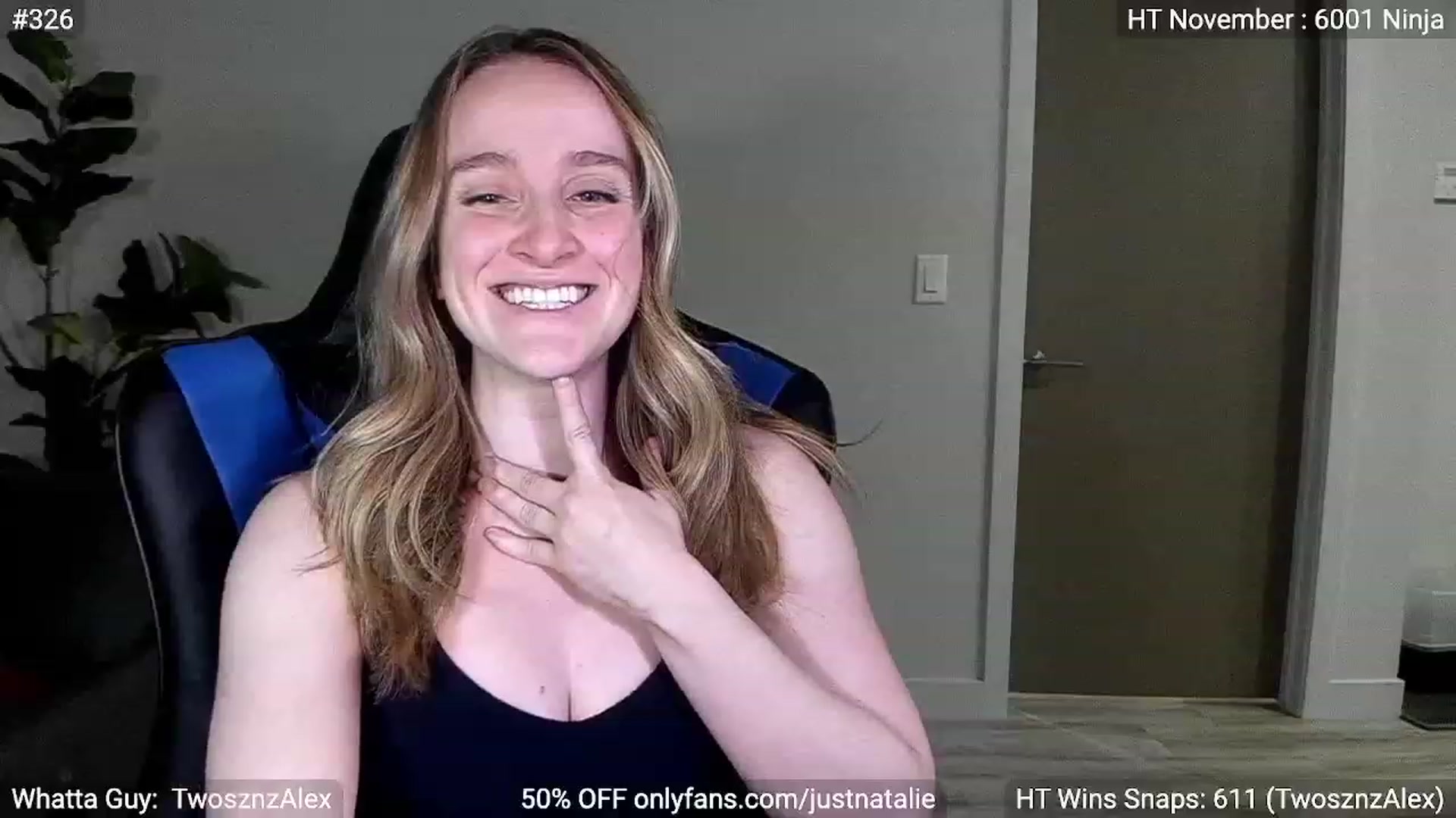 Gallery image thumbnail from JustNatalie's myfreecams stream on, 12/01/2022, 01:09 image 11 of 20