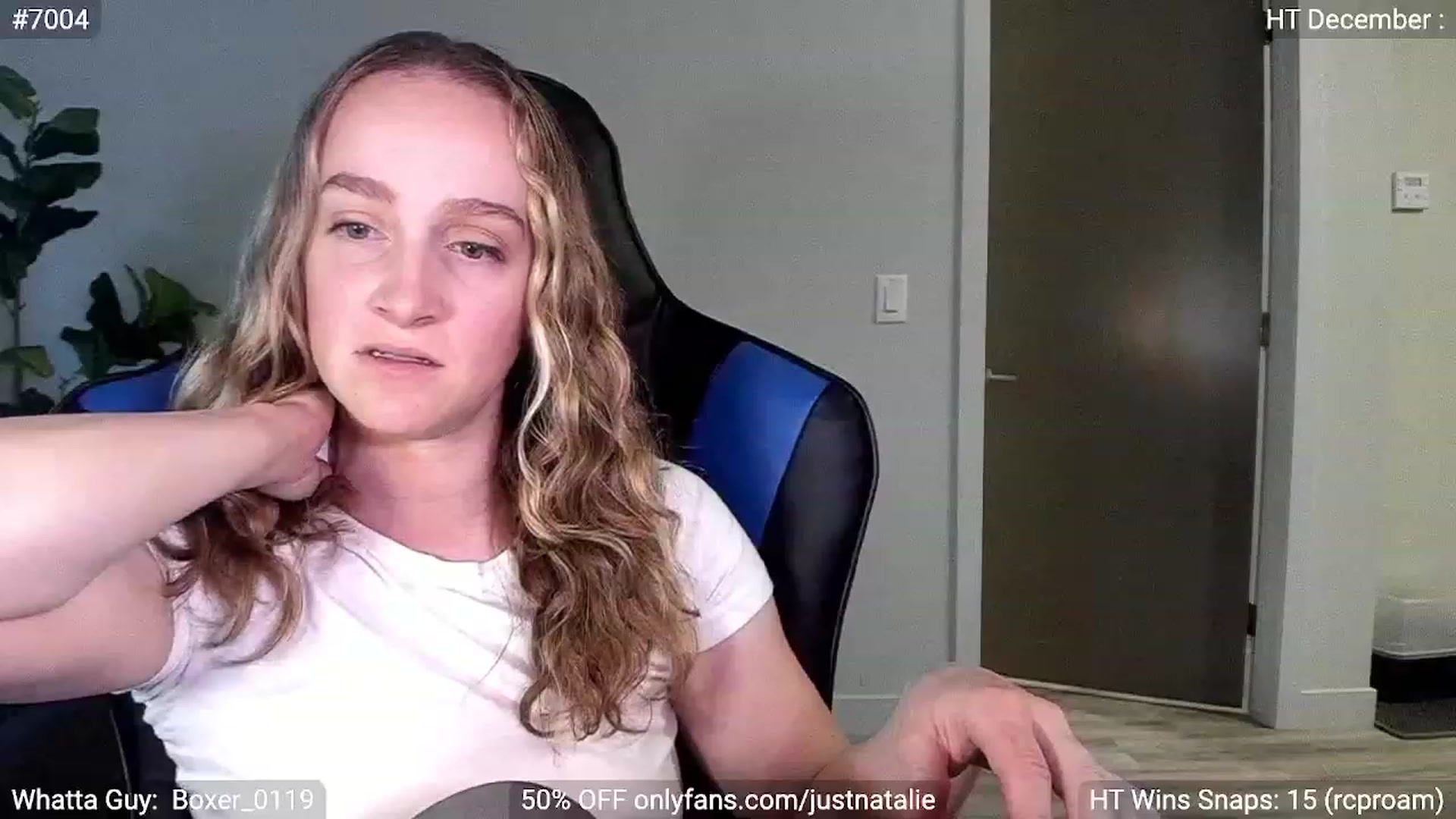 Gallery image thumbnail from JustNatalie's myfreecams stream on, 12/03/2022, 23:10 image 14 of 20