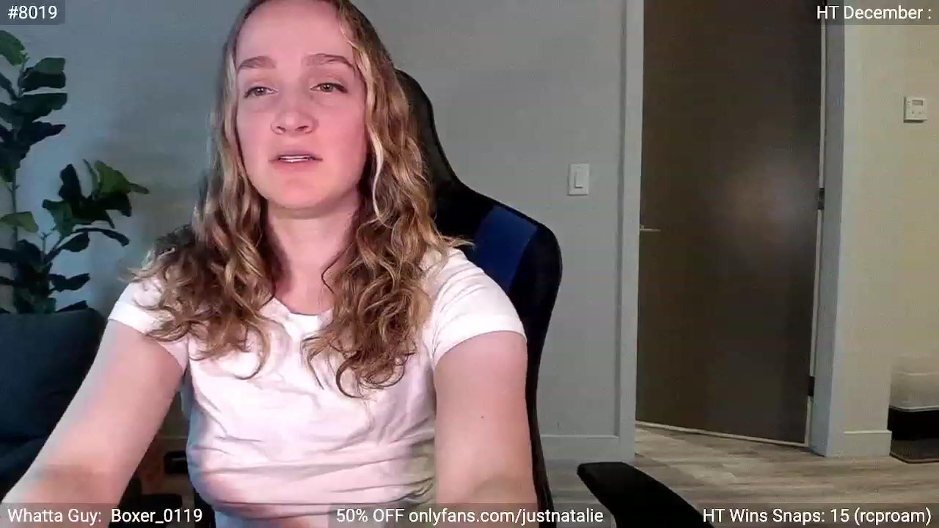 Gallery image thumbnail from JustNatalie's myfreecams stream on, 12/03/2022, 23:10 image 3 of 20