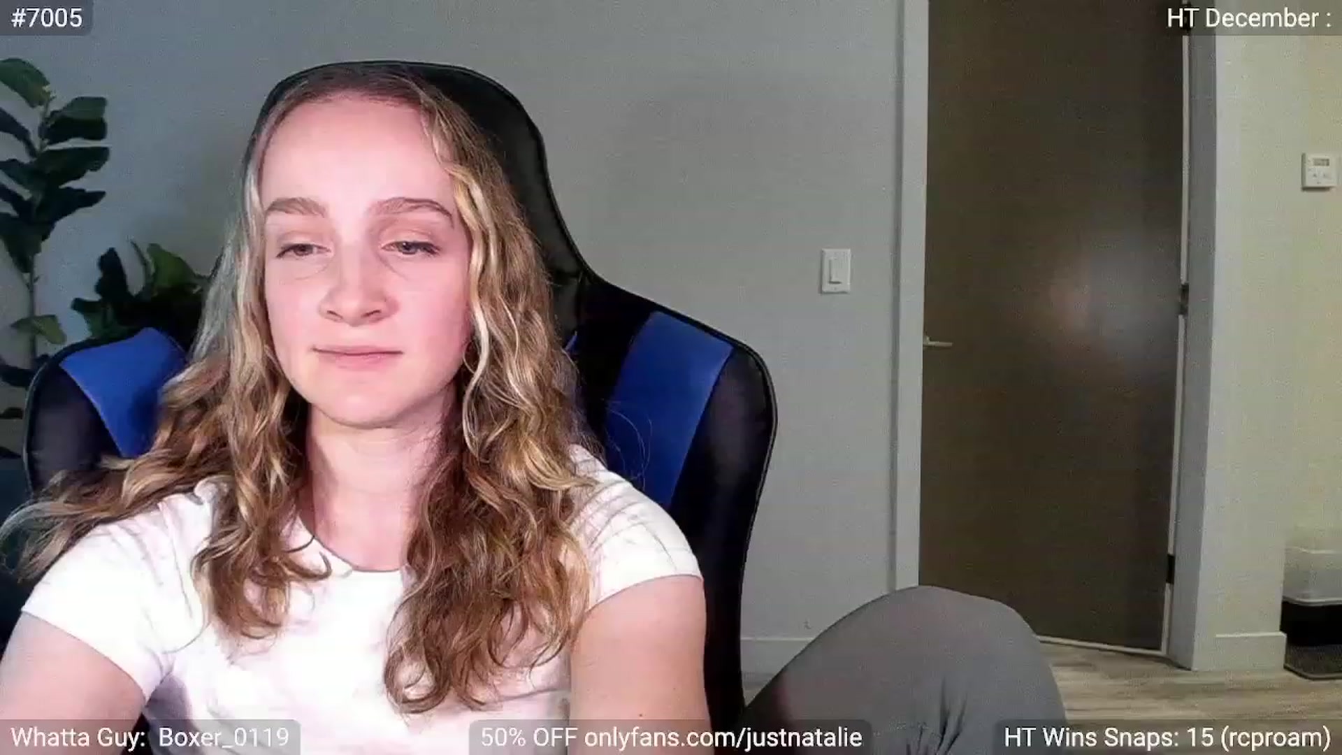 Gallery image thumbnail from JustNatalie's myfreecams stream on, 12/03/2022, 23:10 image 12 of 20