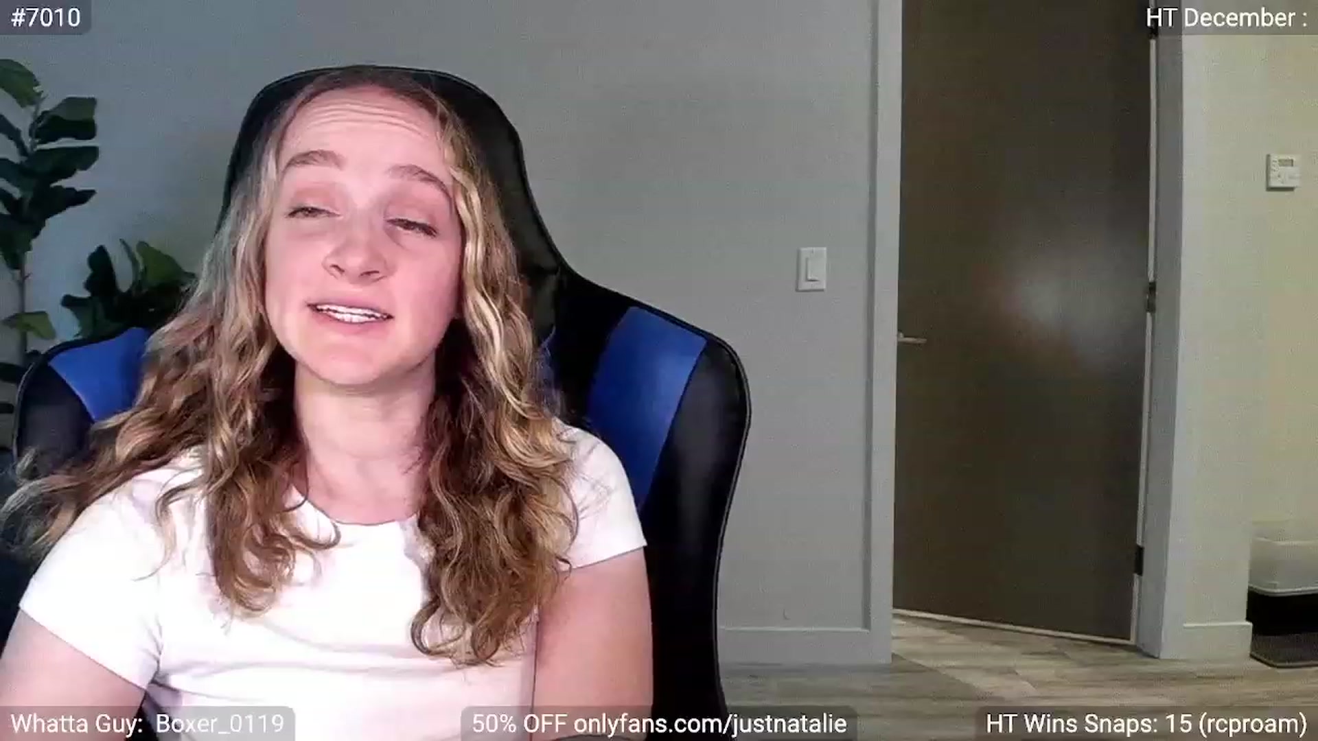 Gallery image thumbnail from JustNatalie's myfreecams stream on, 12/03/2022, 23:10 image 11 of 20