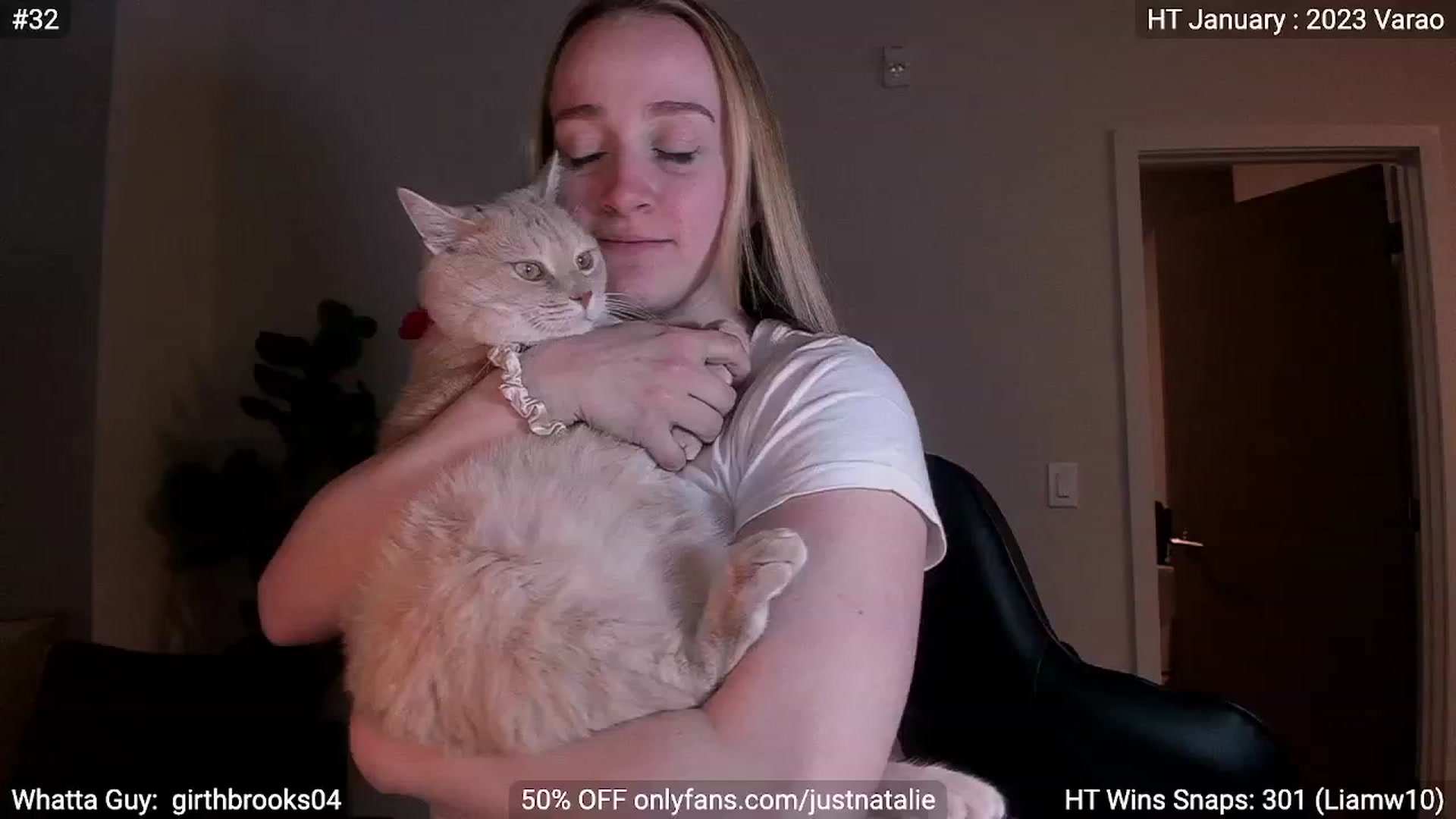 Gallery image thumbnail from JustNatalie's myfreecams stream on, 01/11/2023, 01:12 image 12 of 20