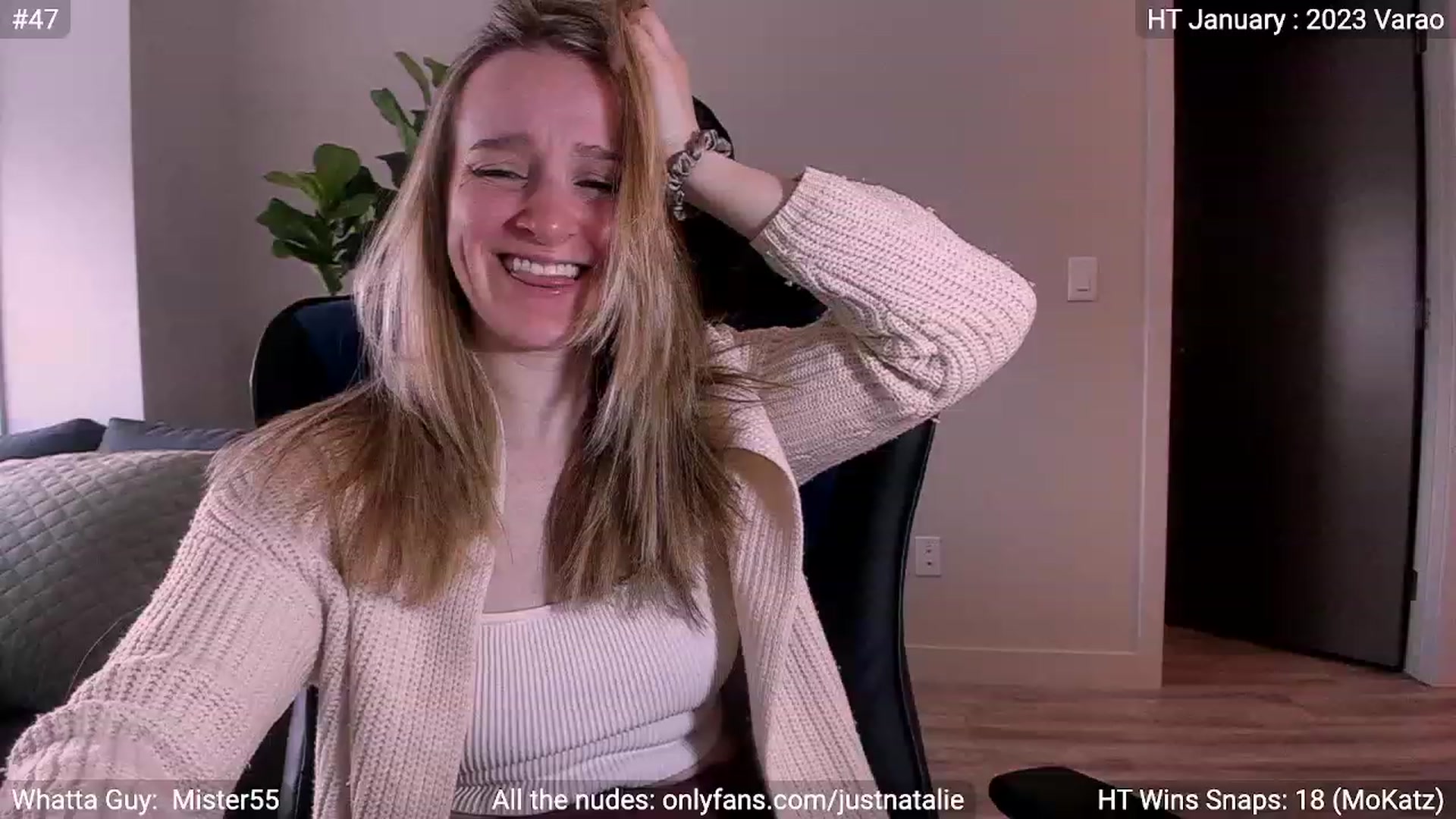 Gallery image thumbnail from JustNatalie's myfreecams stream on, 01/13/2023, 18:05 image 14 of 20