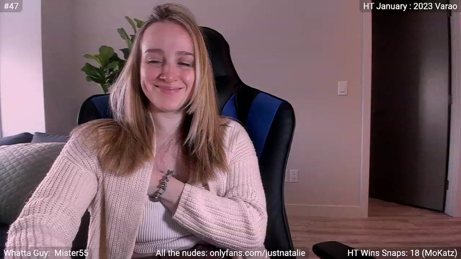 Gallery image thumbnail from JustNatalie's myfreecams stream on, 01/13/2023, 18:05 image 15 of 20