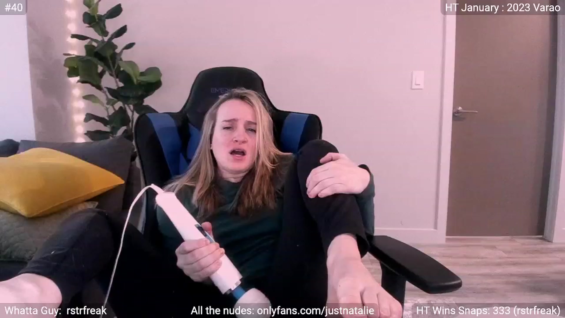 Gallery image thumbnail from JustNatalie's myfreecams stream on, 01/15/2023, 19:15 image 10 of 20