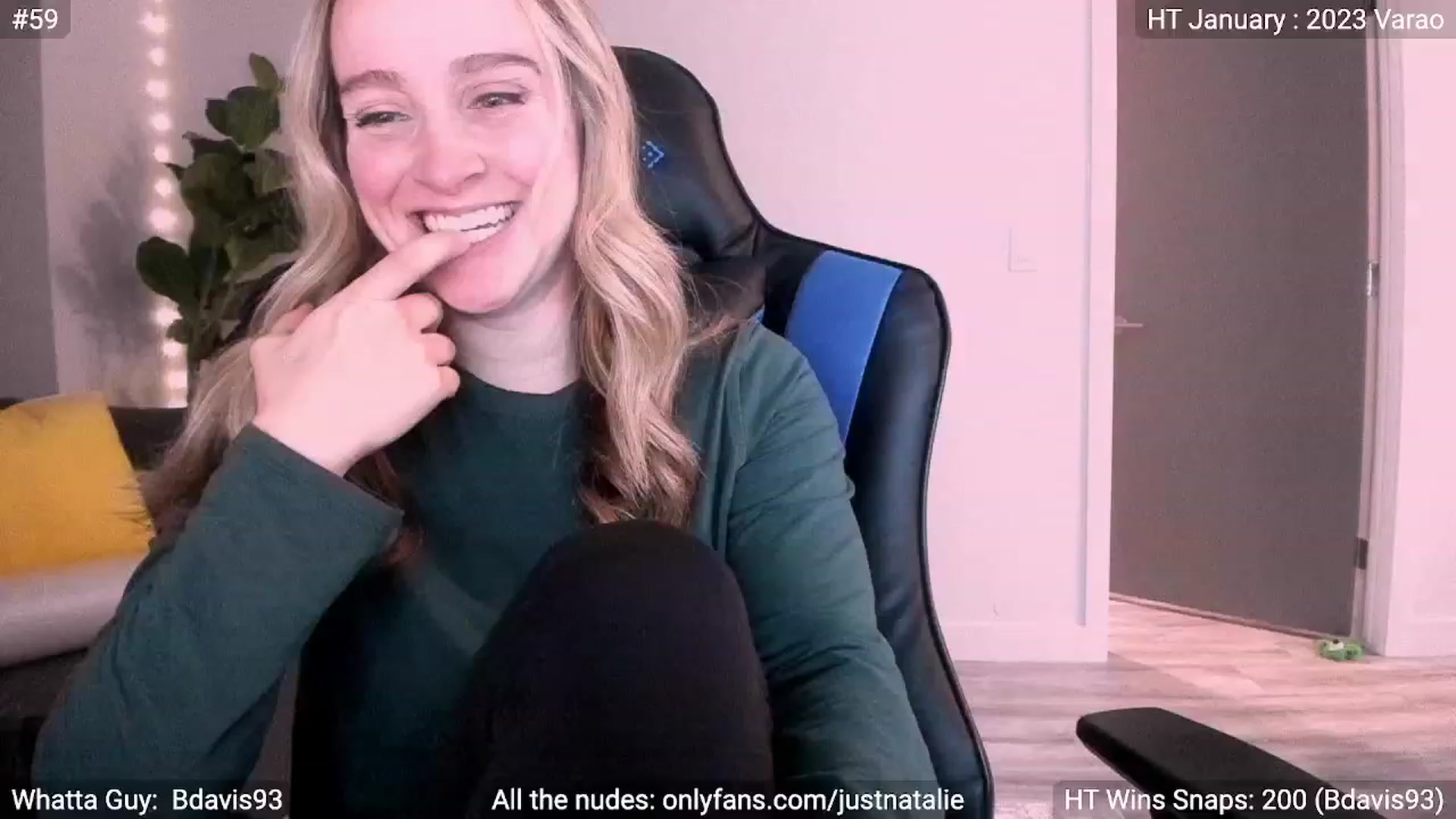 Gallery image thumbnail from JustNatalie's myfreecams stream on, 01/19/2023, 01:22 image 5 of 20