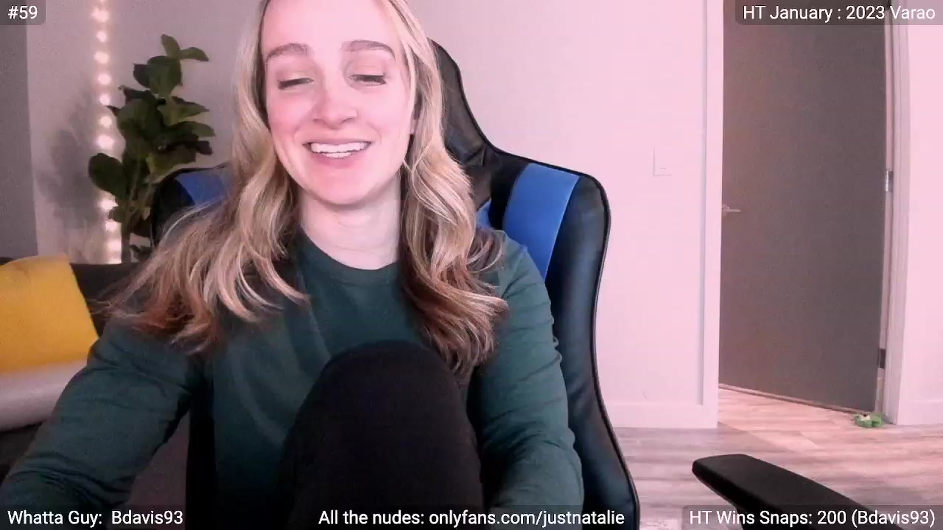 Gallery image thumbnail from JustNatalie's myfreecams stream on, 01/19/2023, 01:22 image 8 of 20