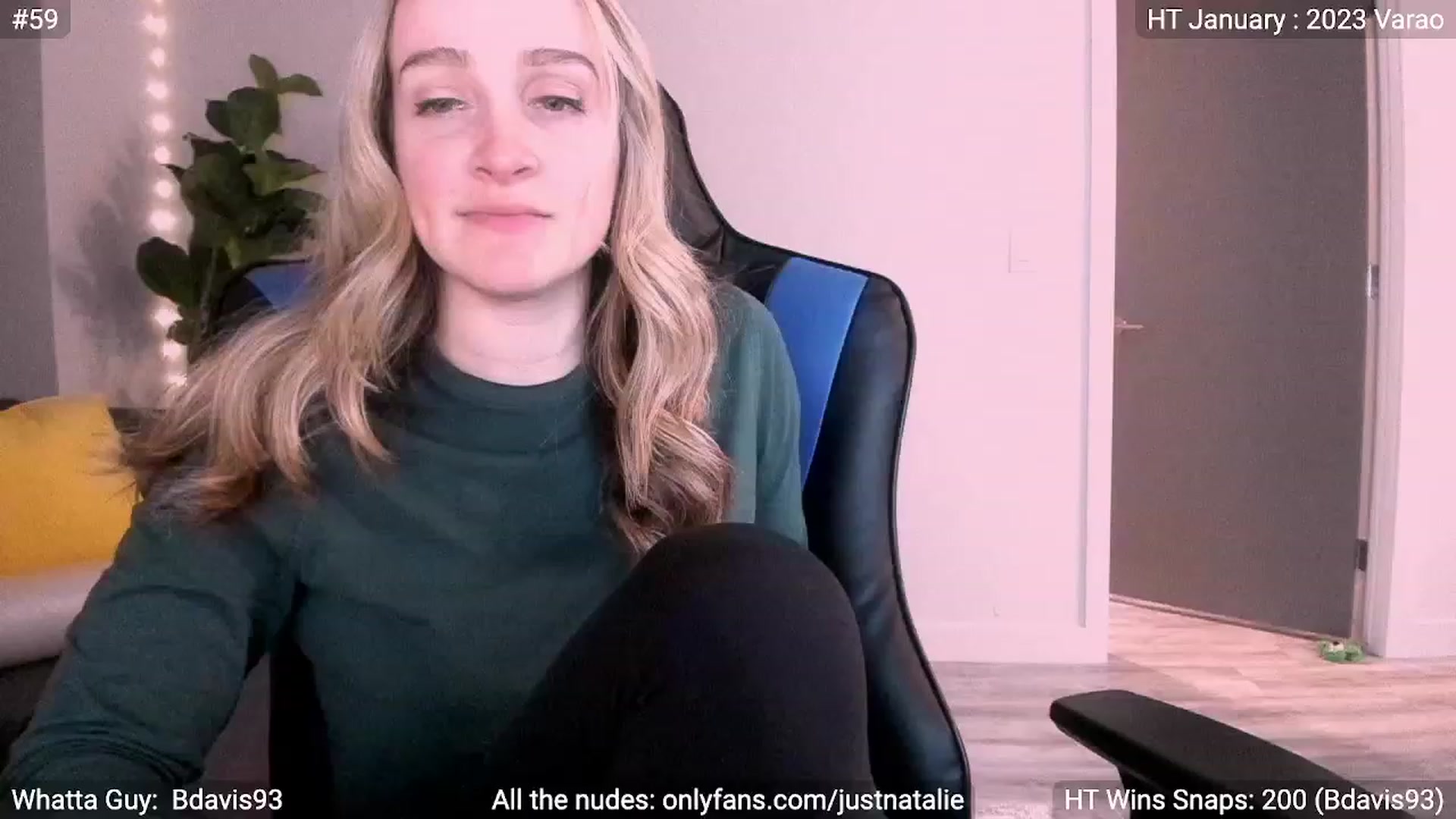 Gallery image thumbnail from JustNatalie's myfreecams stream on, 01/19/2023, 01:22 image 6 of 20