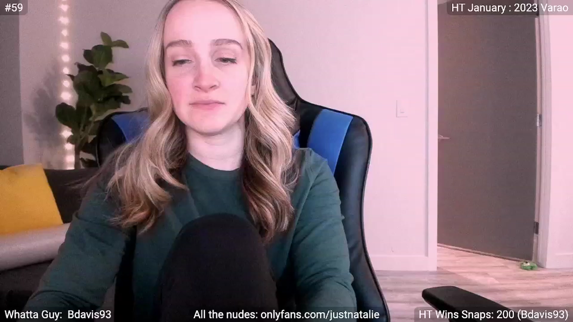 Gallery image thumbnail from JustNatalie's myfreecams stream on, 01/19/2023, 01:22 image 9 of 20