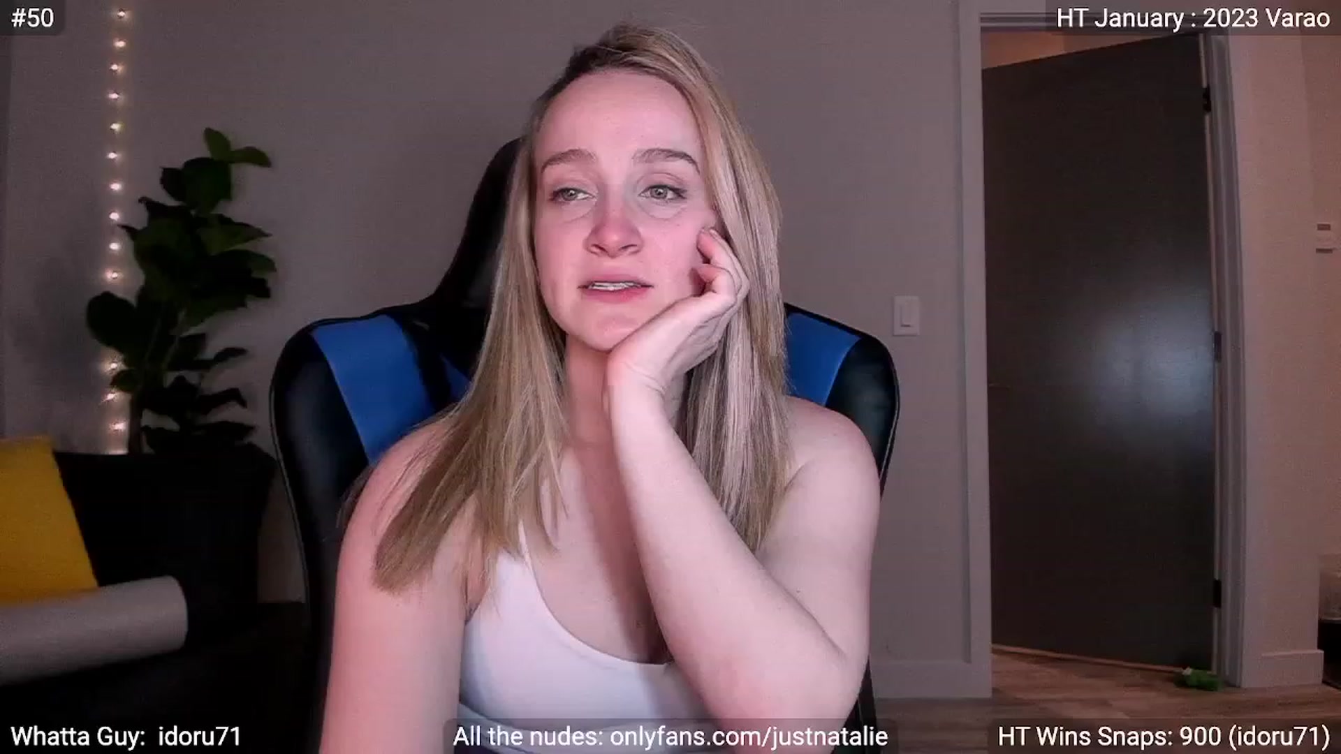 Gallery image thumbnail from JustNatalie's myfreecams stream on, 01/20/2023, 02:24 image 10 of 20