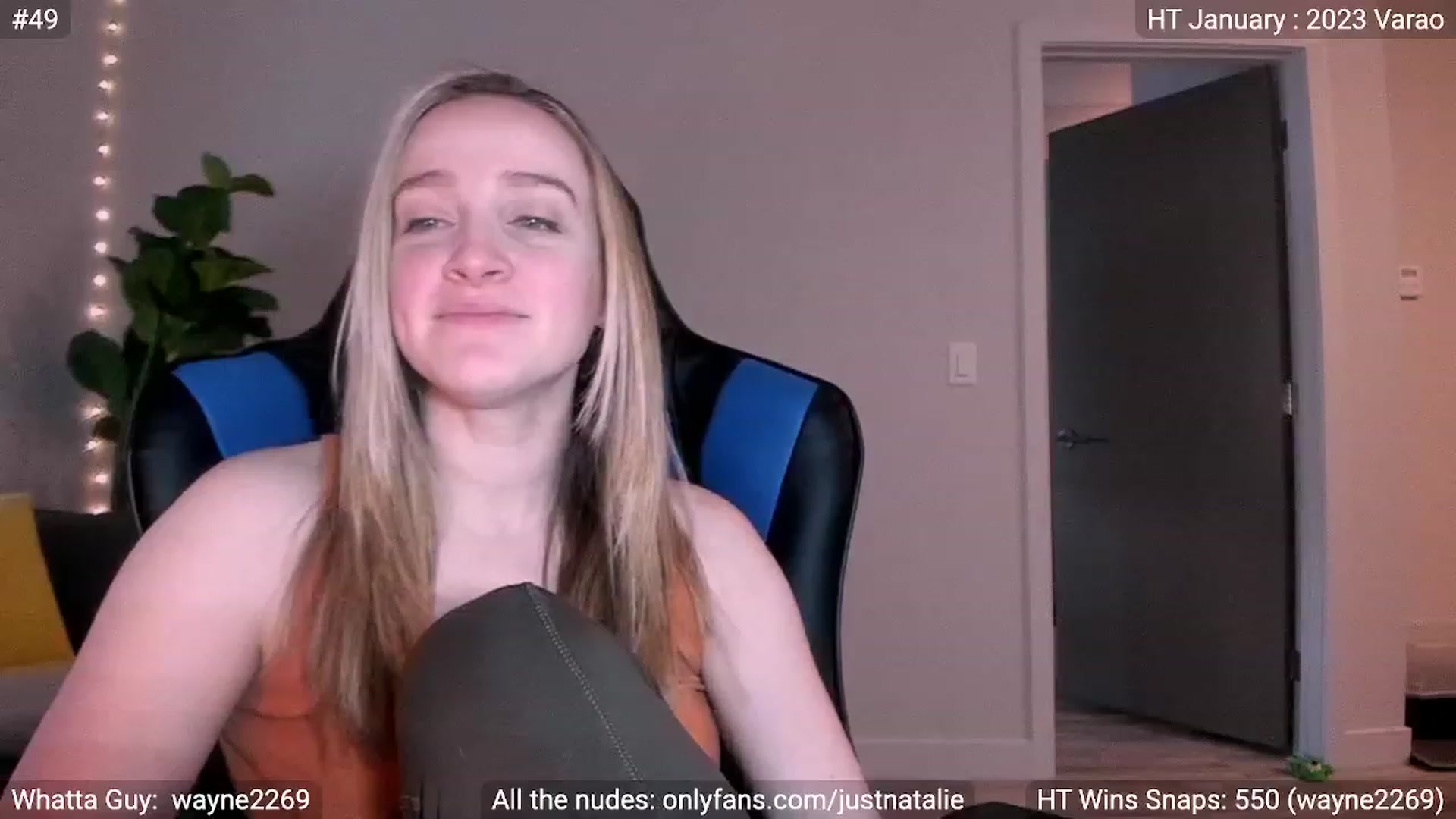 Gallery image thumbnail from JustNatalie's myfreecams stream on, 01/20/2023, 18:37 image 9 of 20