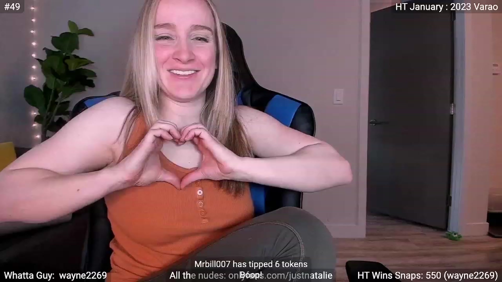 Gallery image thumbnail from JustNatalie's myfreecams stream on, 01/20/2023, 18:37 image 15 of 20