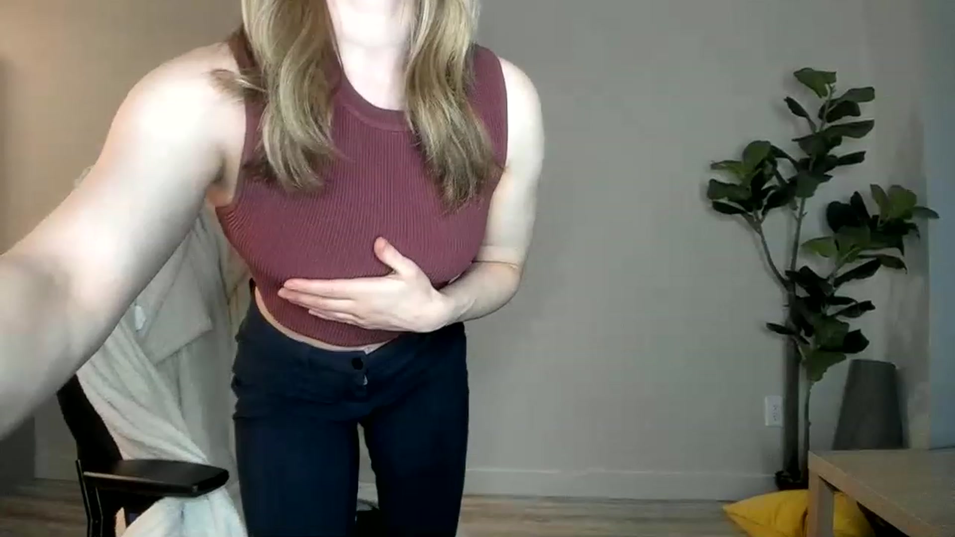 Gallery image thumbnail from JustNatalie's myfreecams stream on, 01/28/2023, 24:35 image 4 of 20