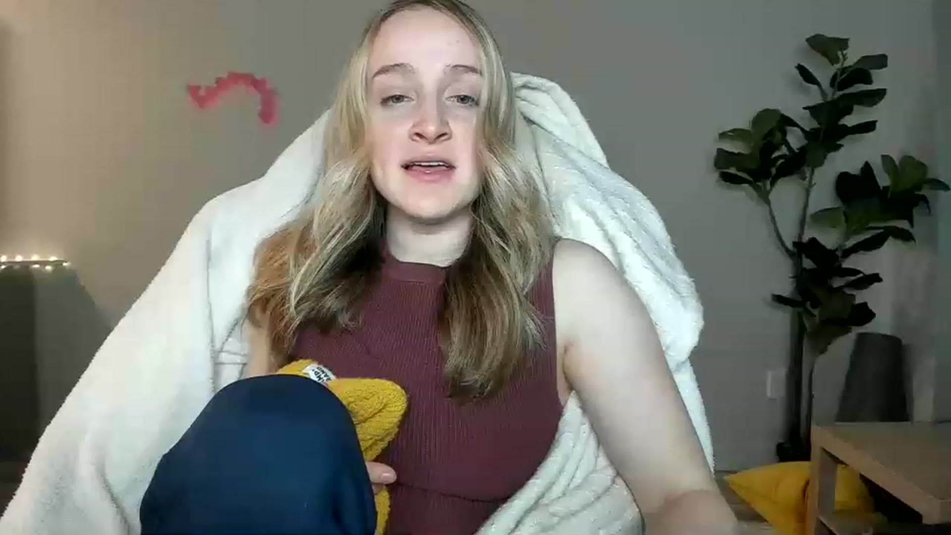 Gallery image thumbnail from JustNatalie's myfreecams stream on, 01/28/2023, 02:08 image 3 of 20