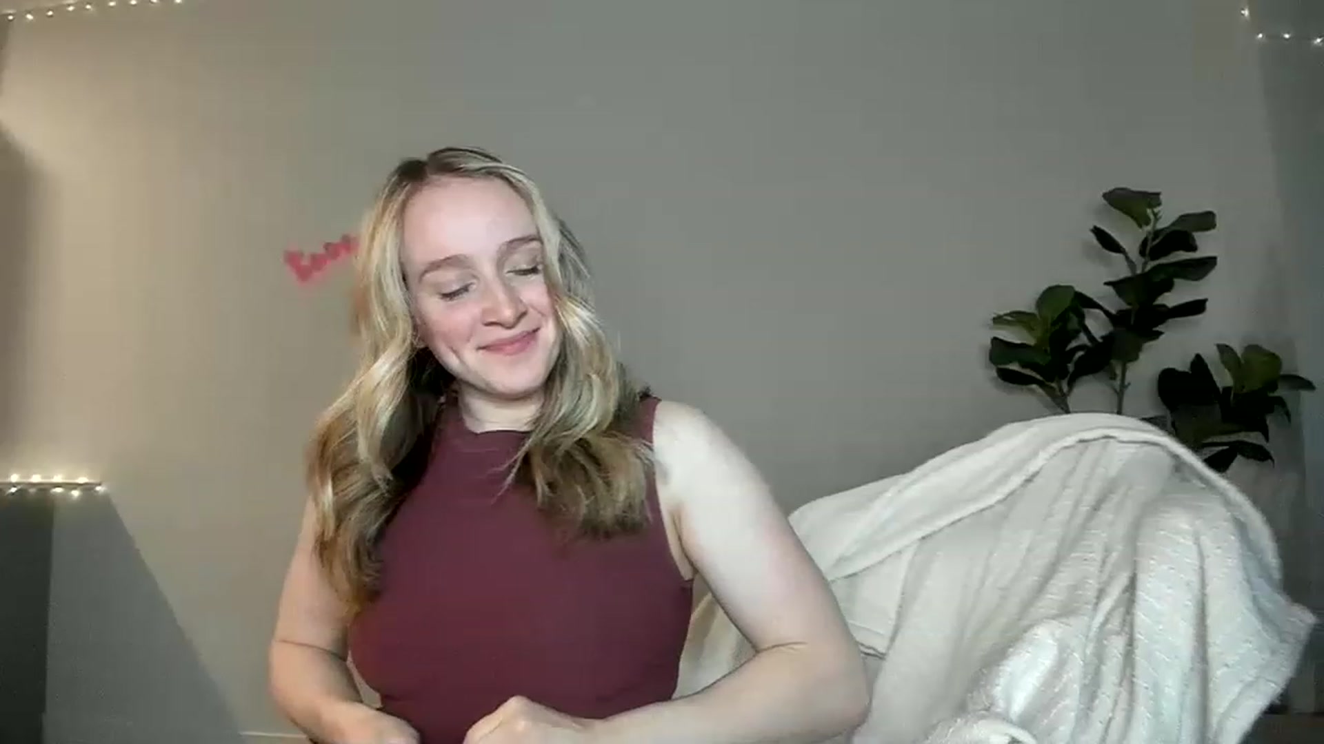 Gallery image thumbnail from JustNatalie's myfreecams stream on, 01/28/2023, 02:08 image 7 of 20