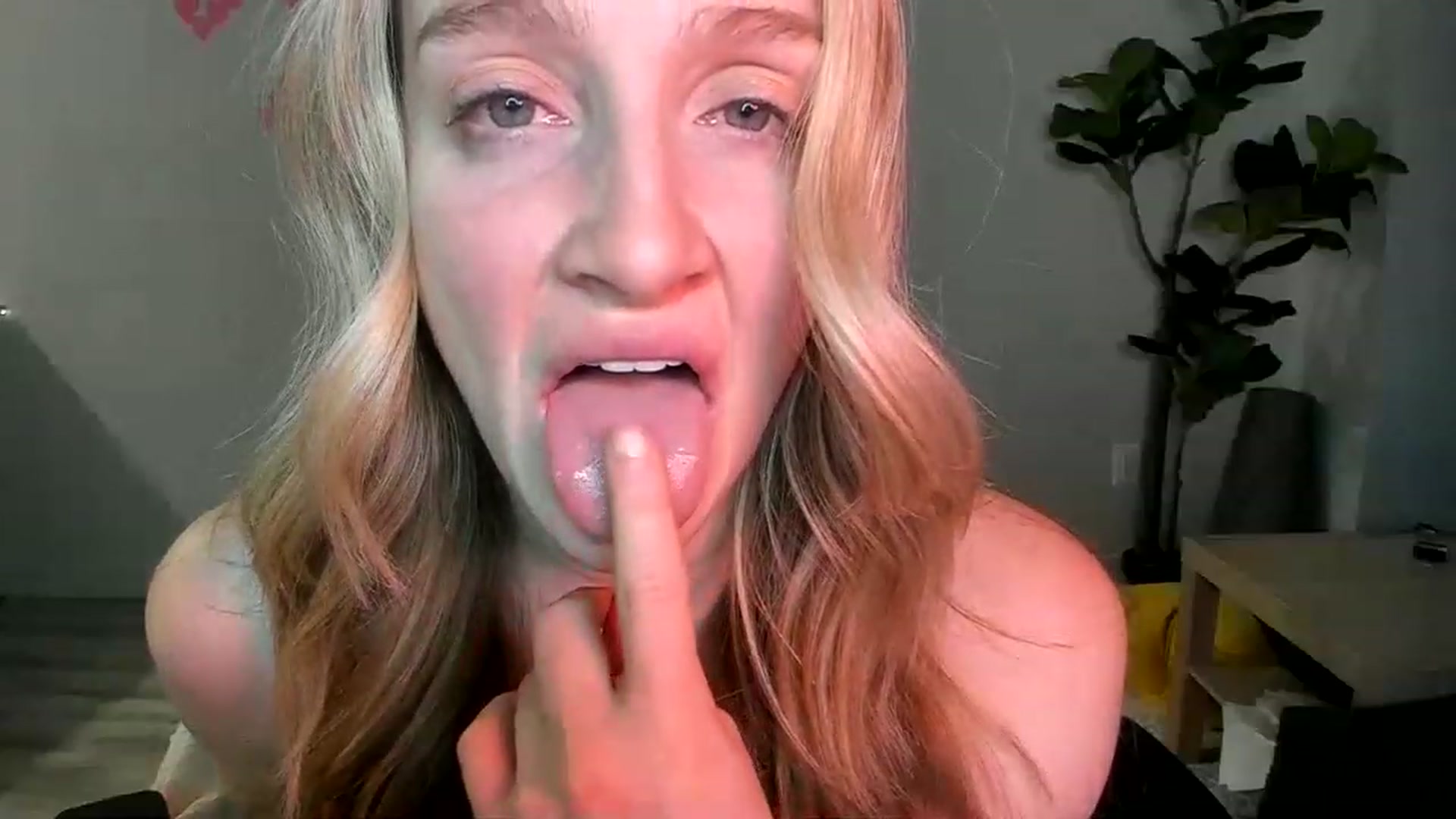 Gallery image thumbnail from JustNatalie's myfreecams stream on, 01/28/2023, 03:40 image 14 of 20
