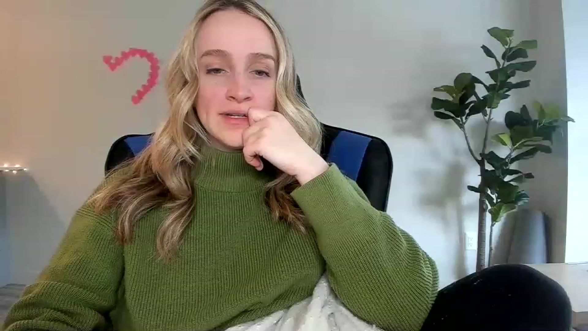 Gallery image thumbnail from JustNatalie's myfreecams stream on, 01/28/2023, 18:52 image 15 of 20