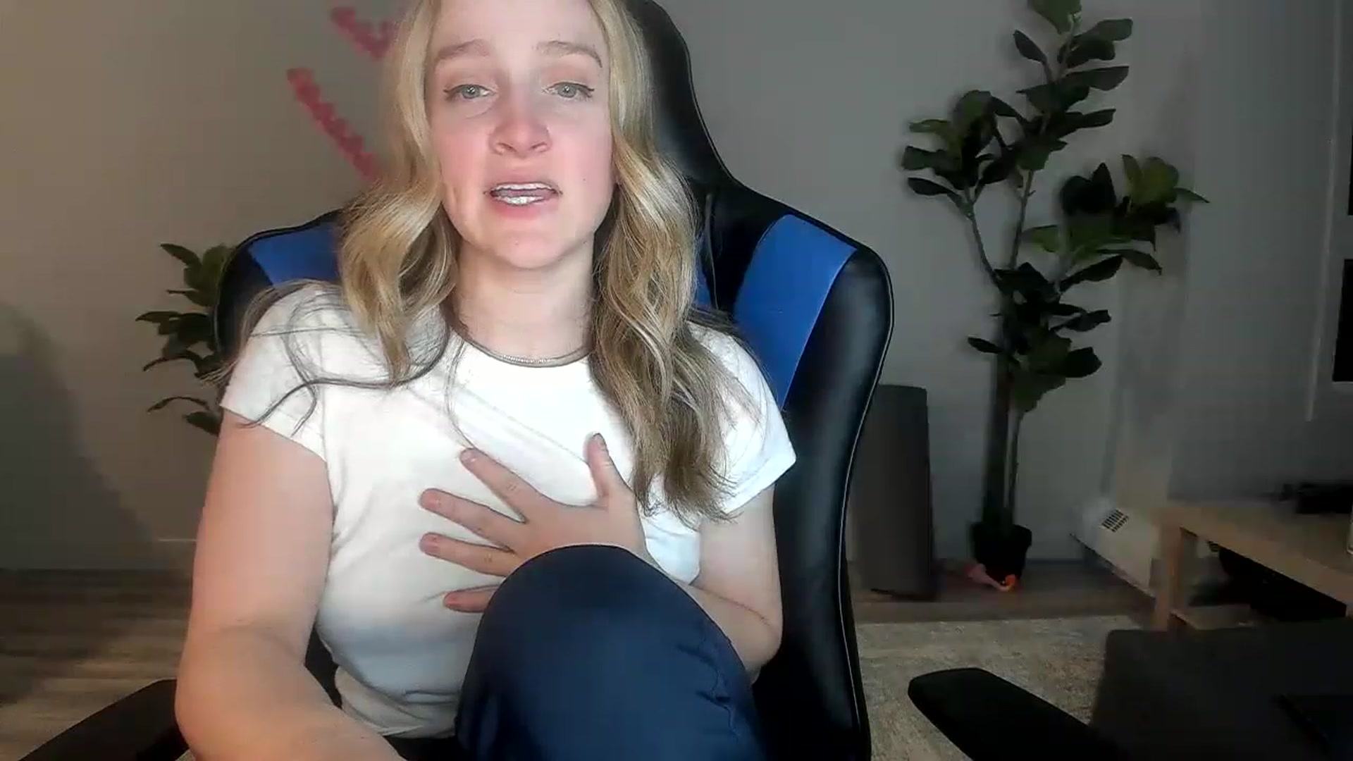 Gallery image thumbnail from JustNatalie's myfreecams stream on, 02/08/2023, 02:12 image 20 of 20