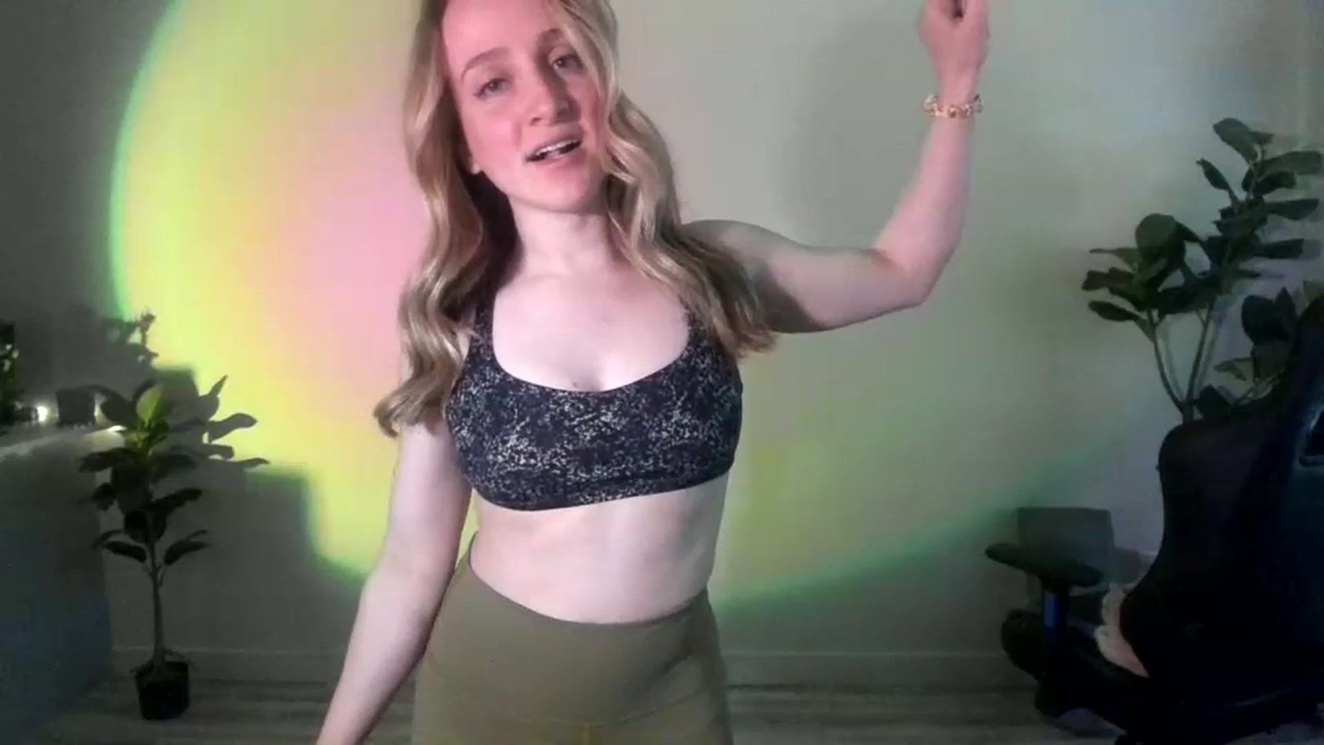 Gallery image thumbnail from JustNatalie's myfreecams stream on, 02/23/2023, 01:35 image 3 of 20