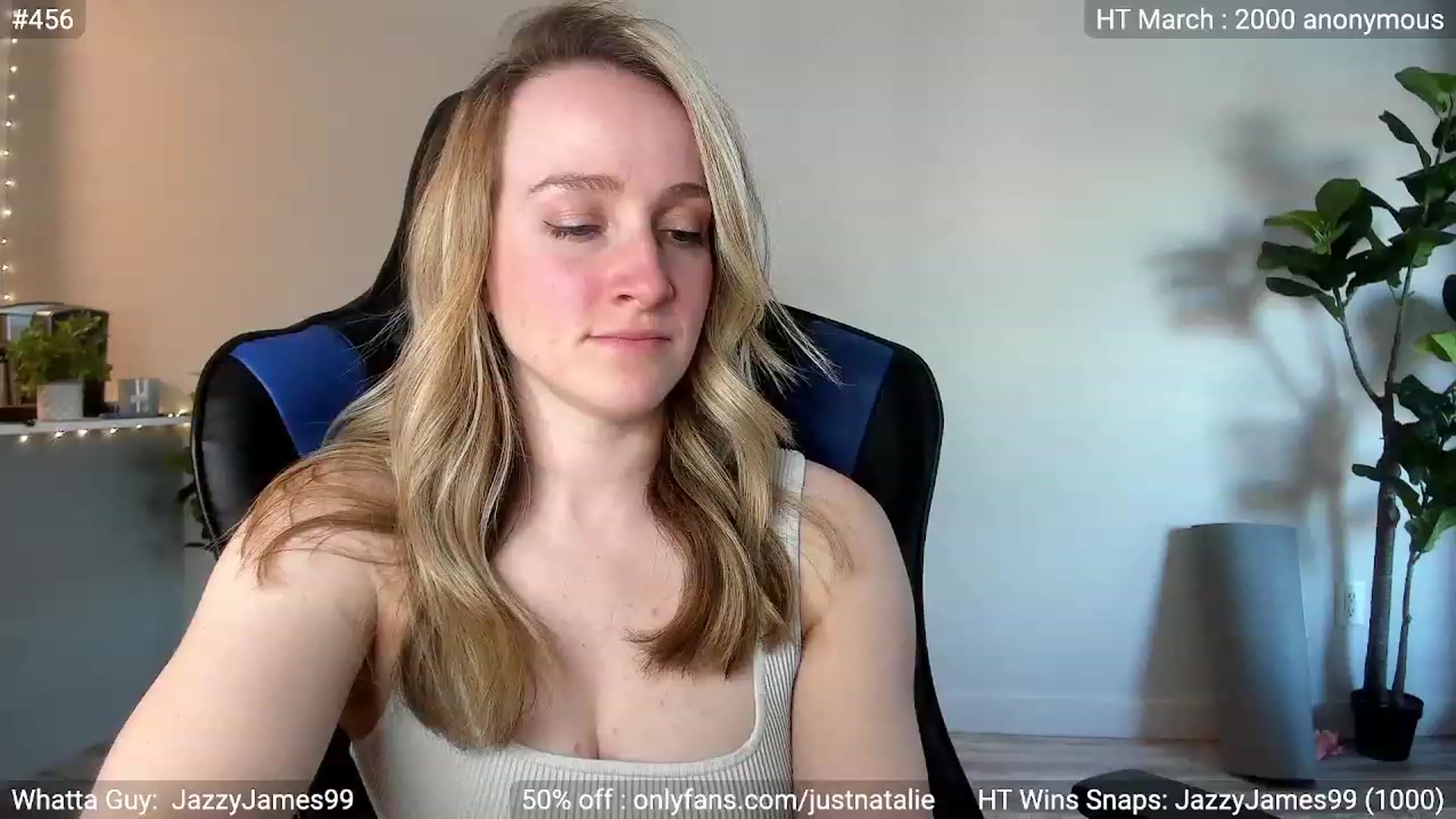 Gallery image thumbnail from JustNatalie's myfreecams stream on, 03/05/2023, 23:58 image 11 of 20