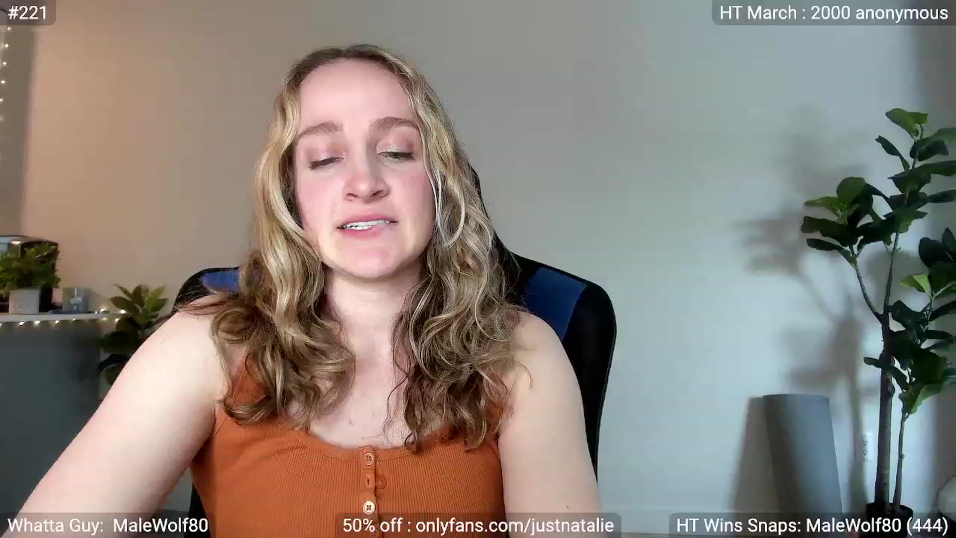 Gallery image thumbnail from JustNatalie's myfreecams stream on, 03/07/2023, 01:06 image 7 of 20
