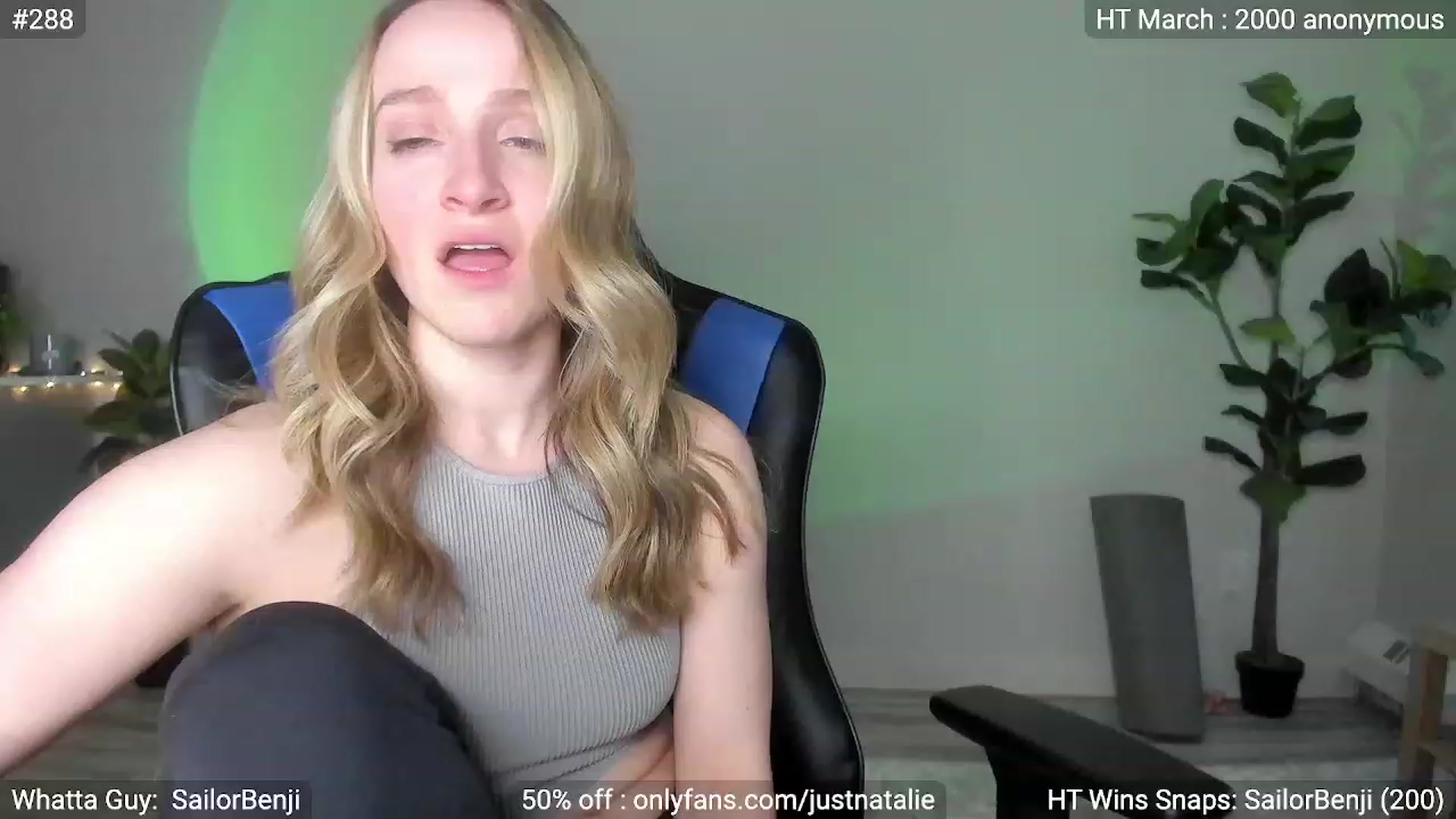 Gallery image thumbnail from JustNatalie's myfreecams stream on, 03/10/2023, 01:31 image 12 of 20