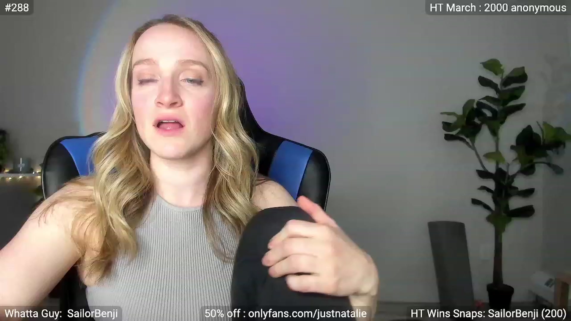Gallery image thumbnail from JustNatalie's myfreecams stream on, 03/10/2023, 01:31 image 11 of 20