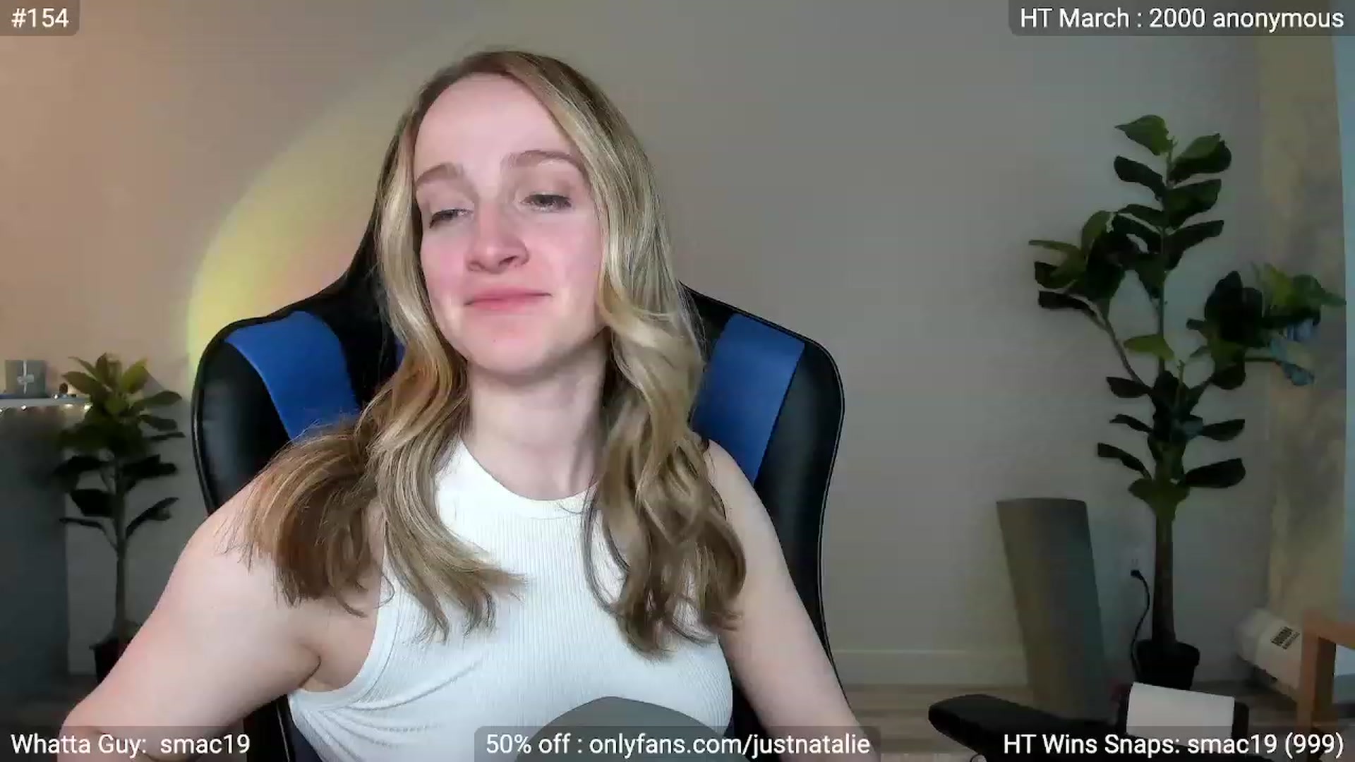 Gallery image thumbnail from JustNatalie's myfreecams stream on, 03/17/2023, 24:39 image 3 of 20