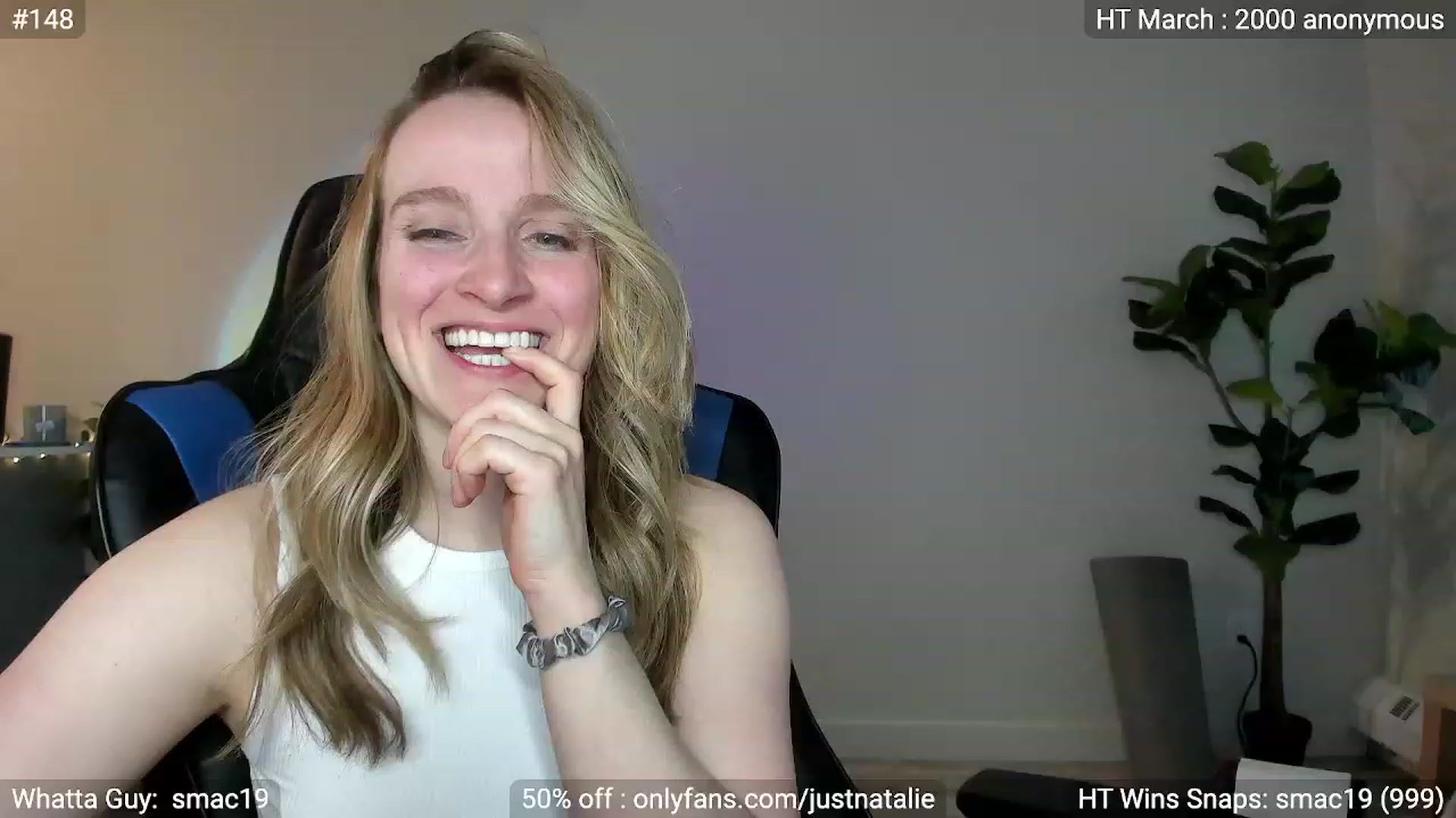 Gallery image thumbnail from JustNatalie's myfreecams stream on, 03/17/2023, 01:09 image 4 of 20
