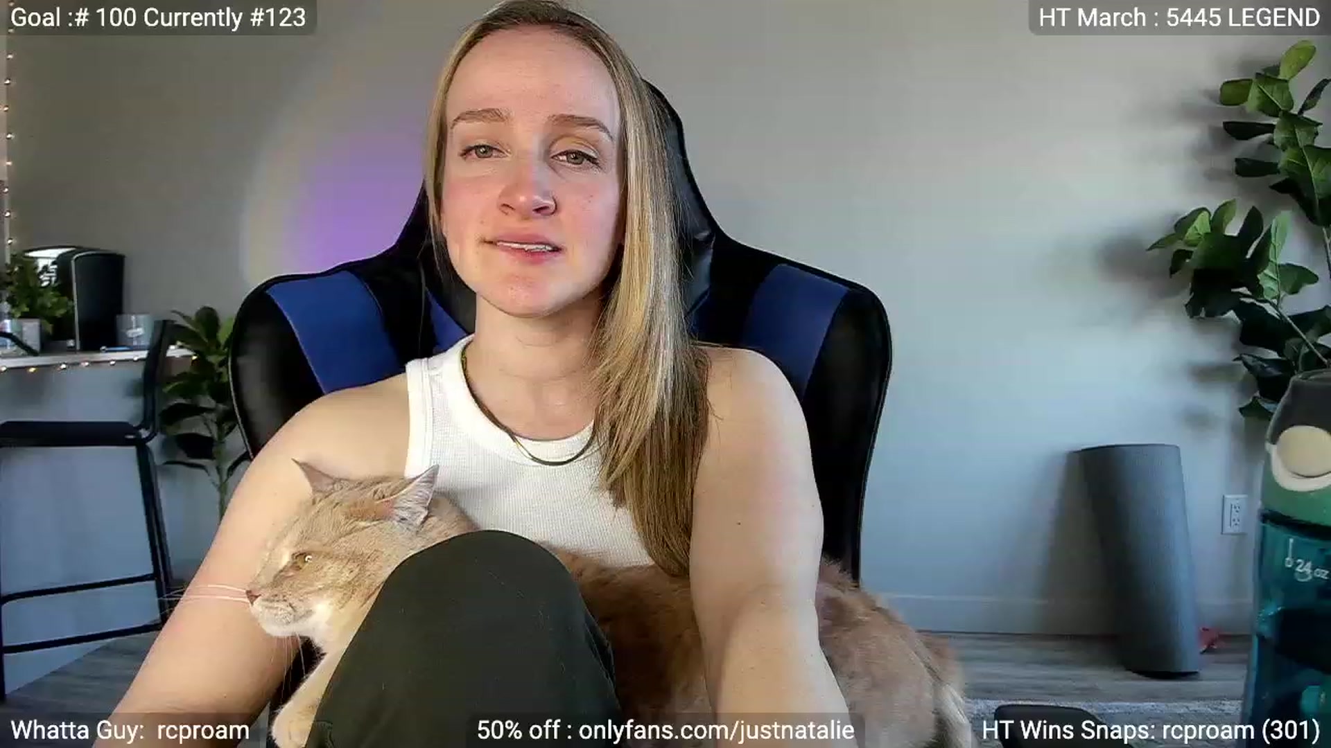 Gallery image thumbnail from JustNatalie's myfreecams stream on, 03/26/2023, 23:23 image 14 of 20