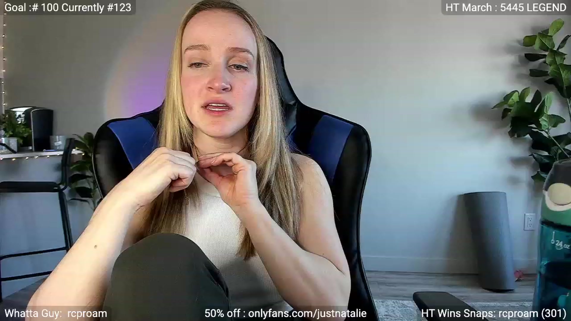 Gallery image thumbnail from JustNatalie's myfreecams stream on, 03/26/2023, 23:23 image 17 of 20