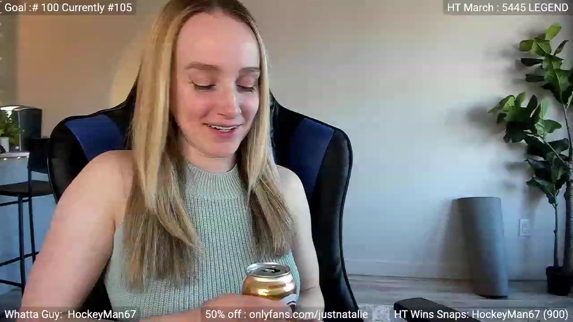 Gallery image thumbnail from JustNatalie's myfreecams stream on, 03/28/2023, 23:41 image 11 of 20