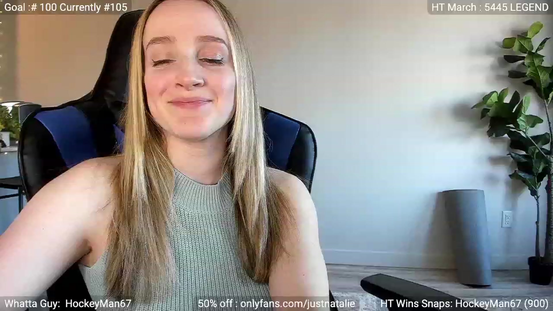 Gallery image thumbnail from JustNatalie's myfreecams stream on, 03/28/2023, 23:41 image 13 of 20