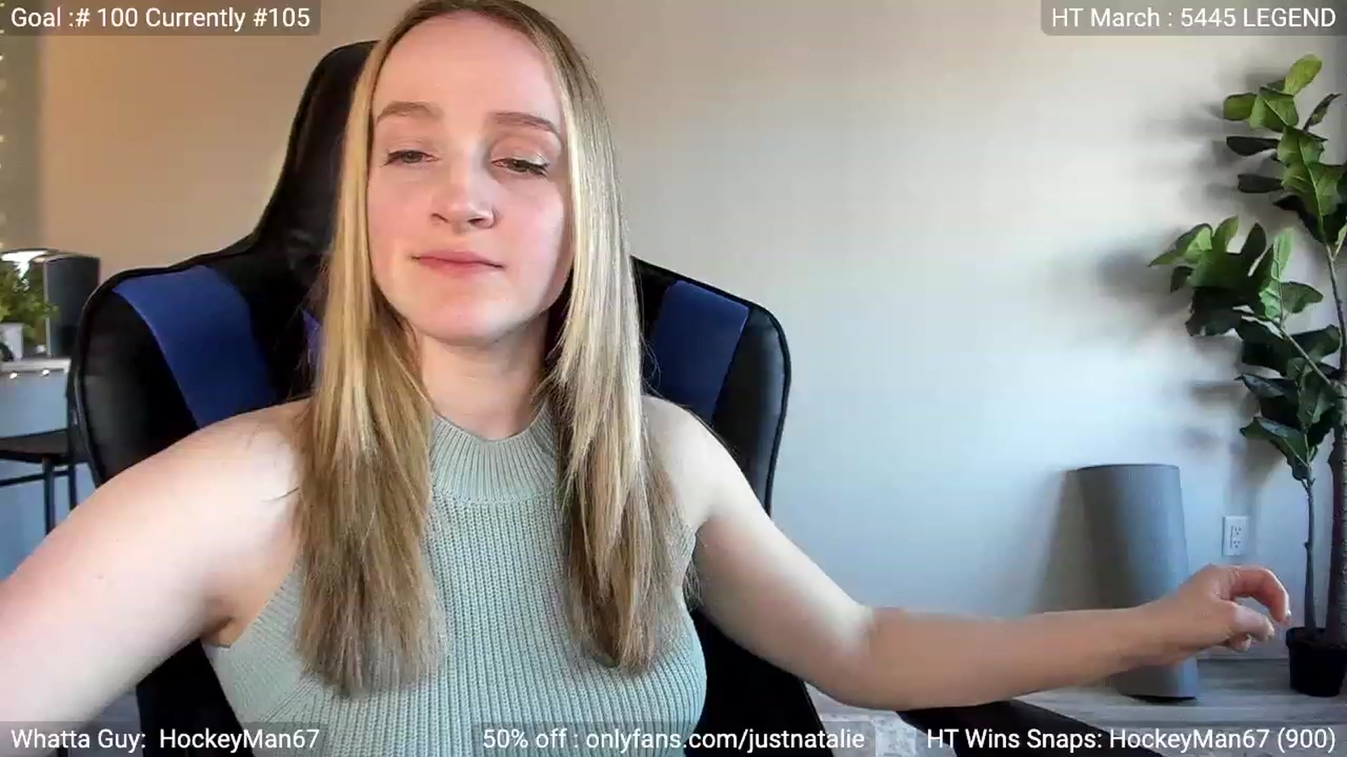 Gallery image thumbnail from JustNatalie's myfreecams stream on, 03/28/2023, 23:41 image 15 of 20