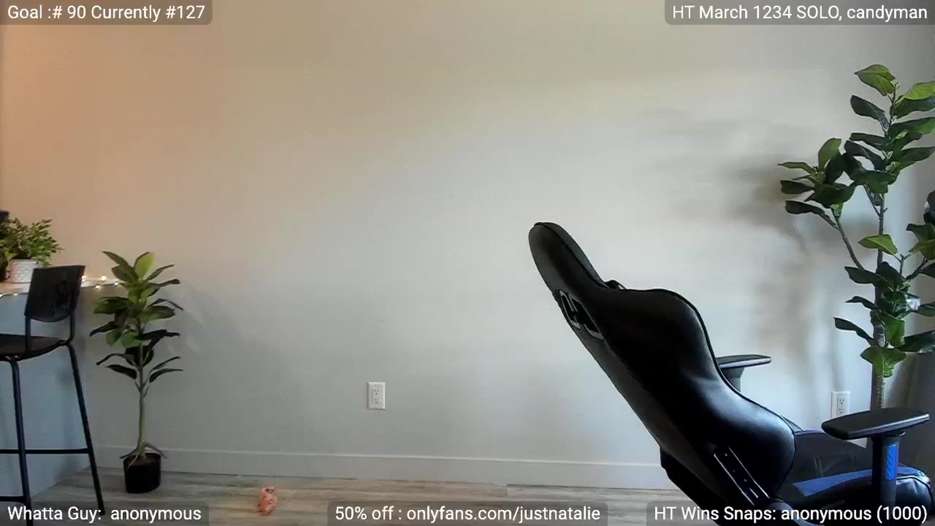 Gallery image thumbnail from JustNatalie's myfreecams stream on, 04/08/2023, 18:11 image 7 of 20